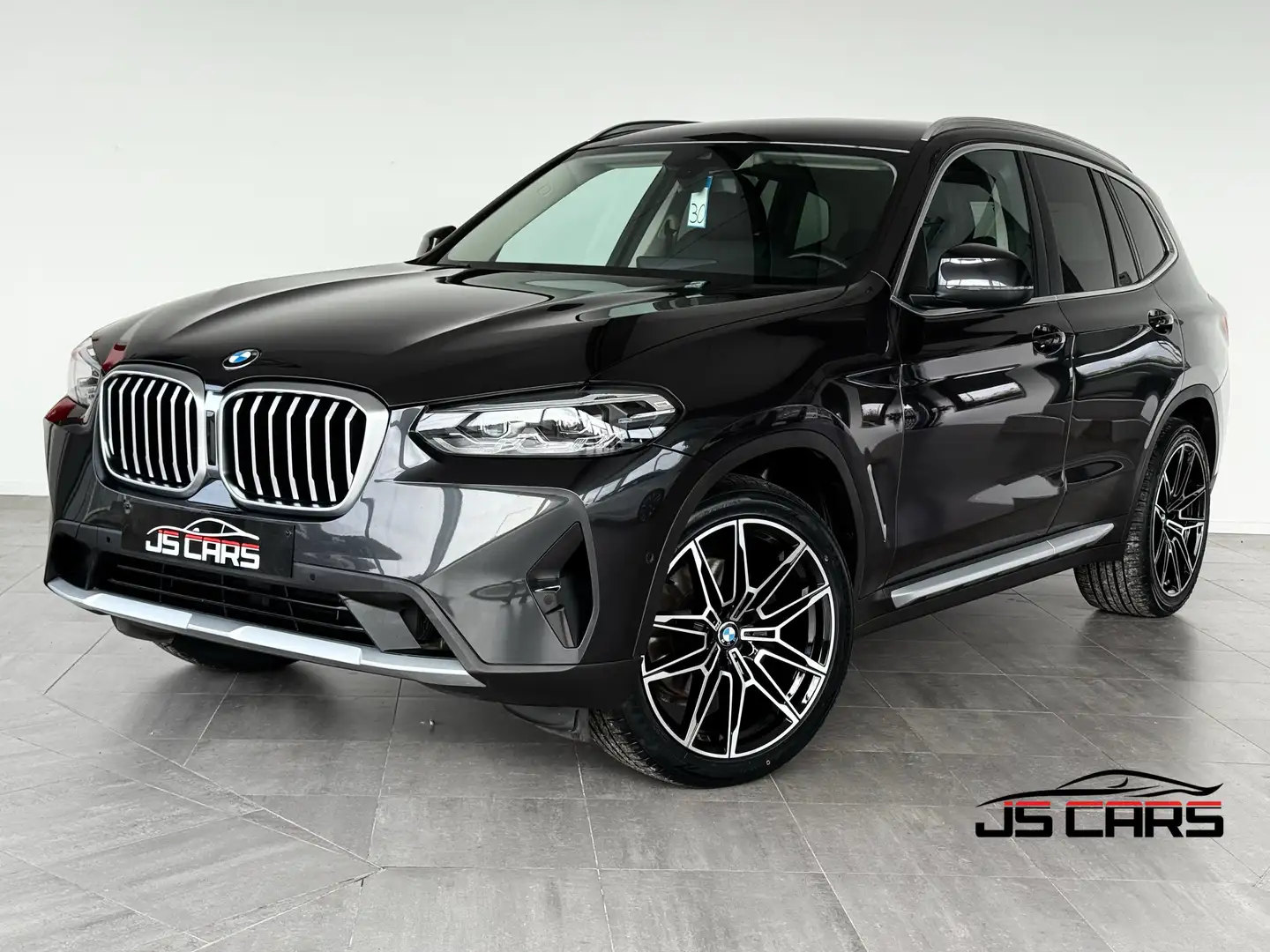 BMW X3 2.0dAxDrive-1ERPRO-COCKPIT-CARPLAY-CUIR-CAMERA-PDC Grijs - 1