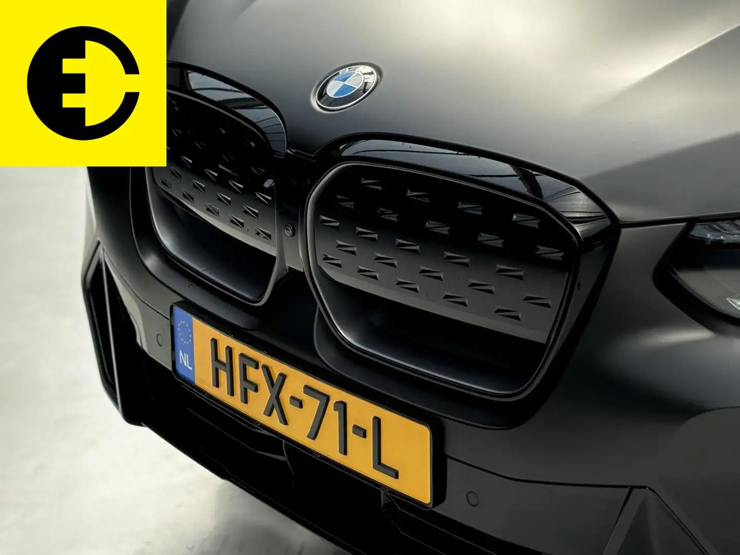 BMW iX3 High Executive Edition 80 kWh | 100% SOH | Panoram Schwarz - 2