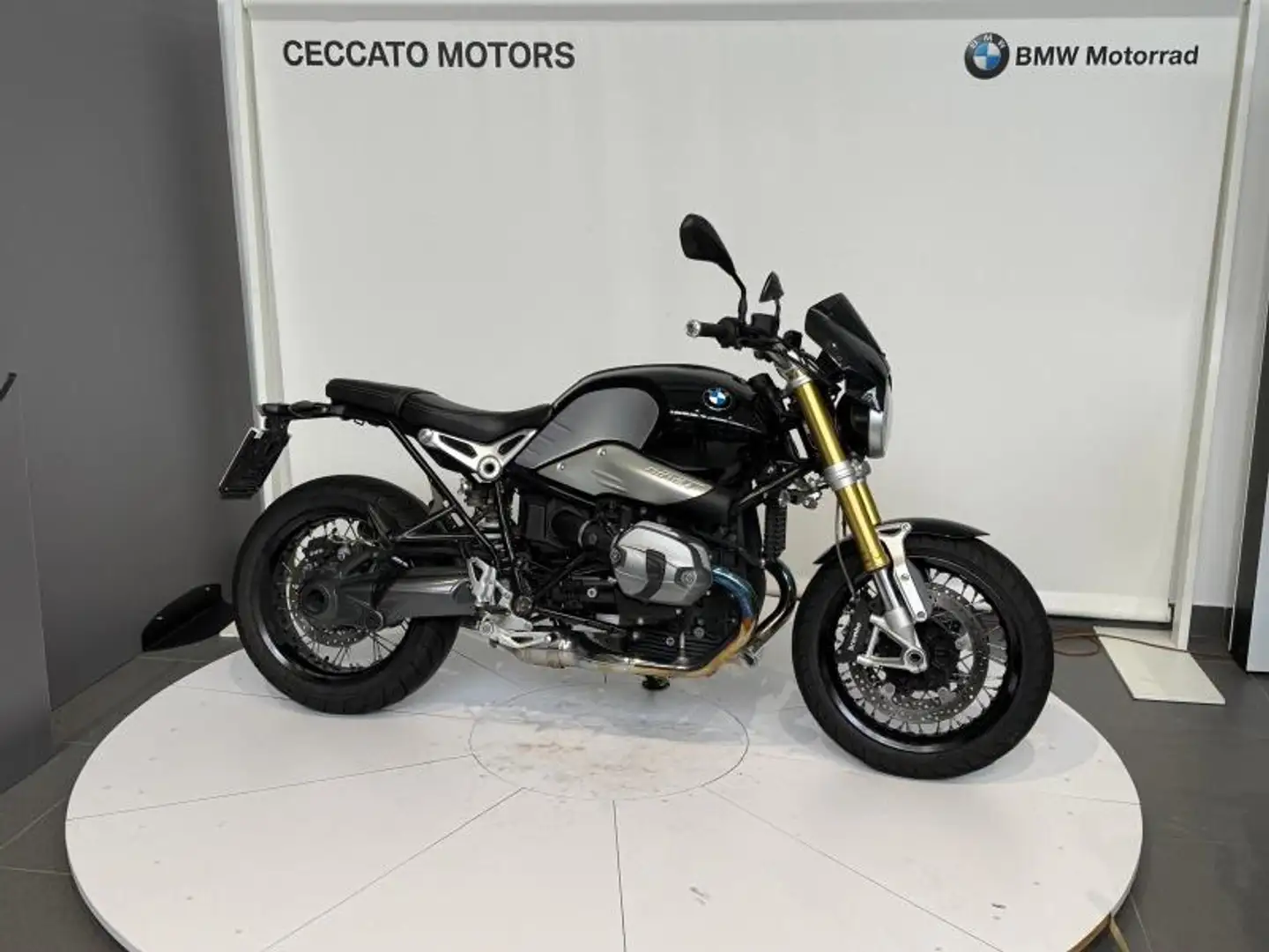 BMW R nineT 1200 Abs my17 Nero - 2