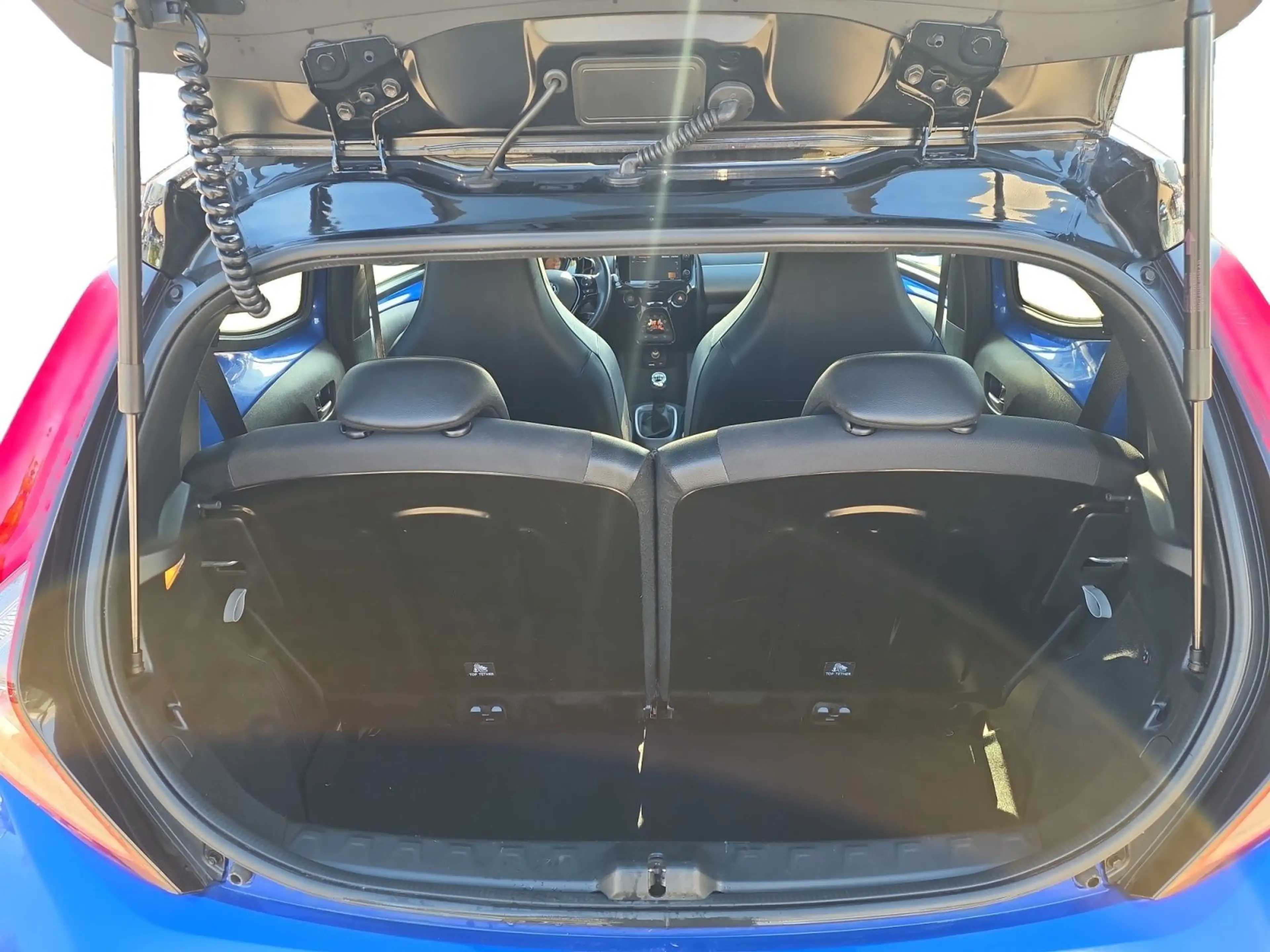 Toyota Aygo 1.0l x-final, KAM/KLIMA — photo 13