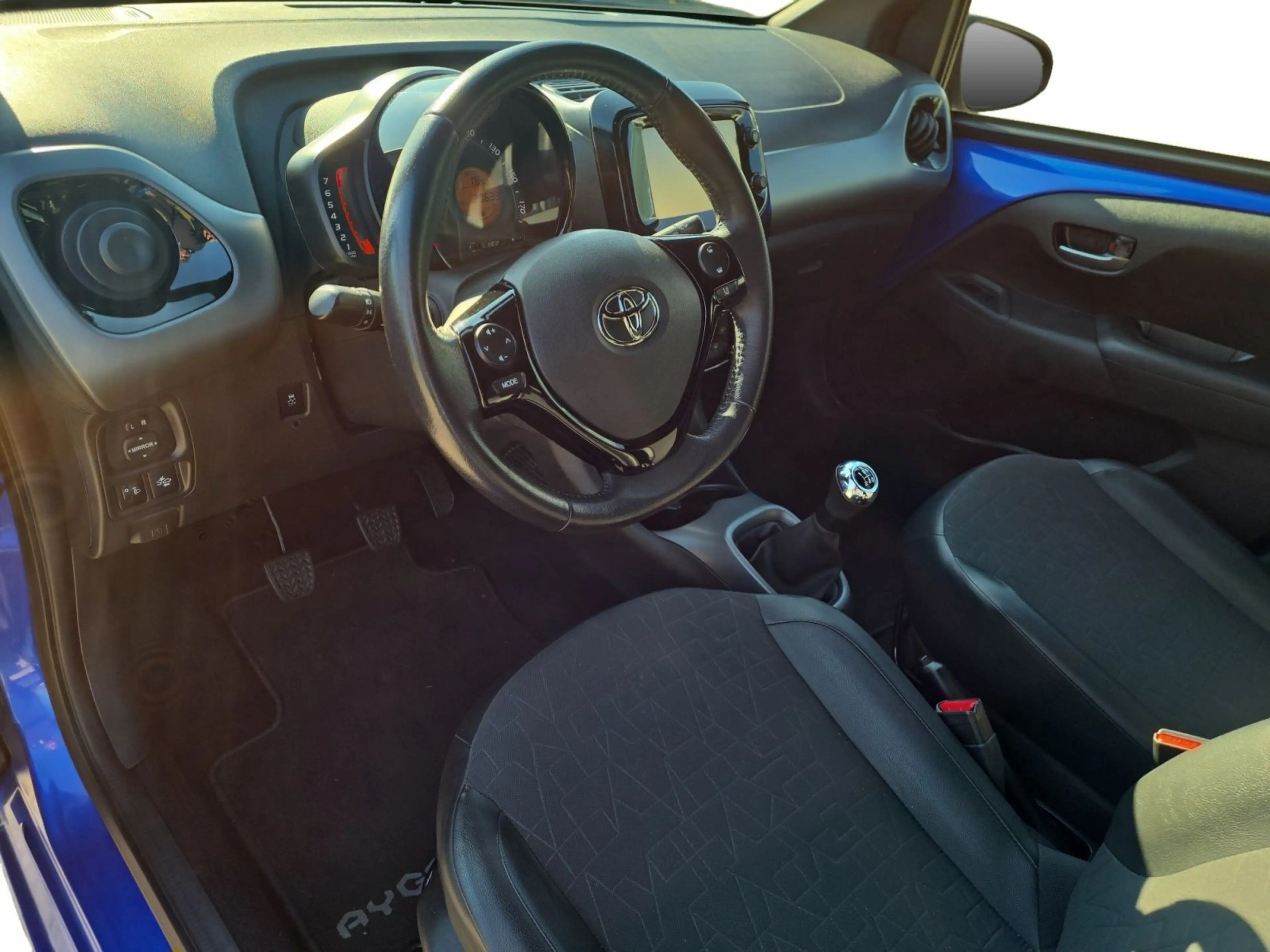 Toyota Aygo 1.0l x-final, KAM/KLIMA — photo 4