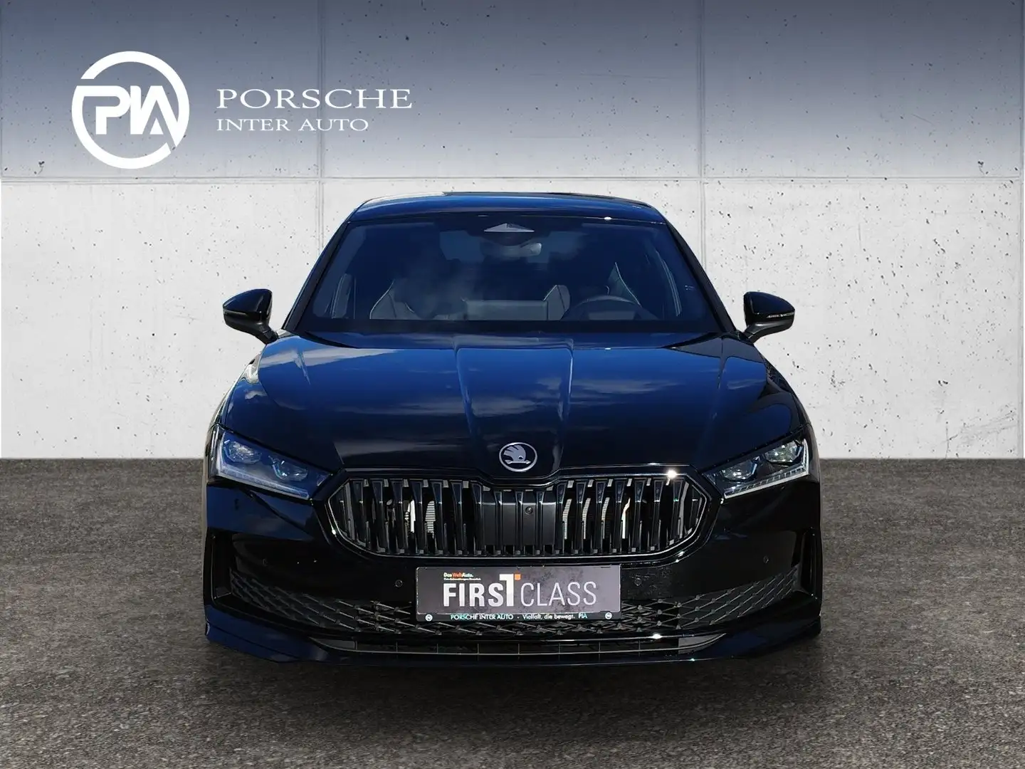 Skoda Superb Sportline TDI DSG Schwarz - 2