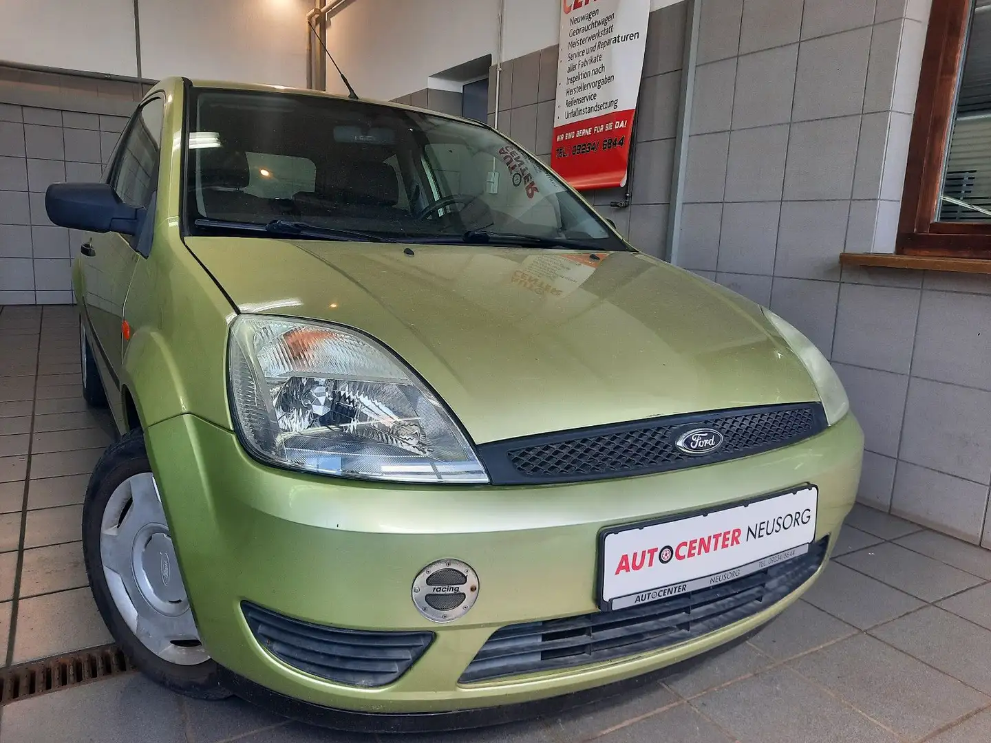 Ford Fiesta Verde - 1