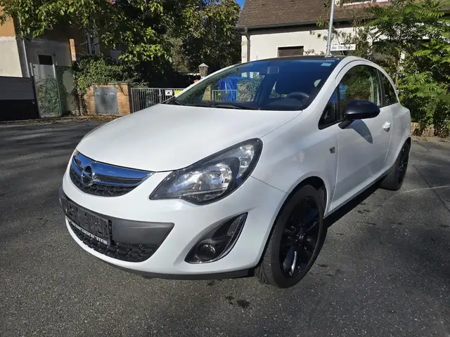 Opel Corsa 1,4 Color Edition Sauber/TÜV/KD NEU
