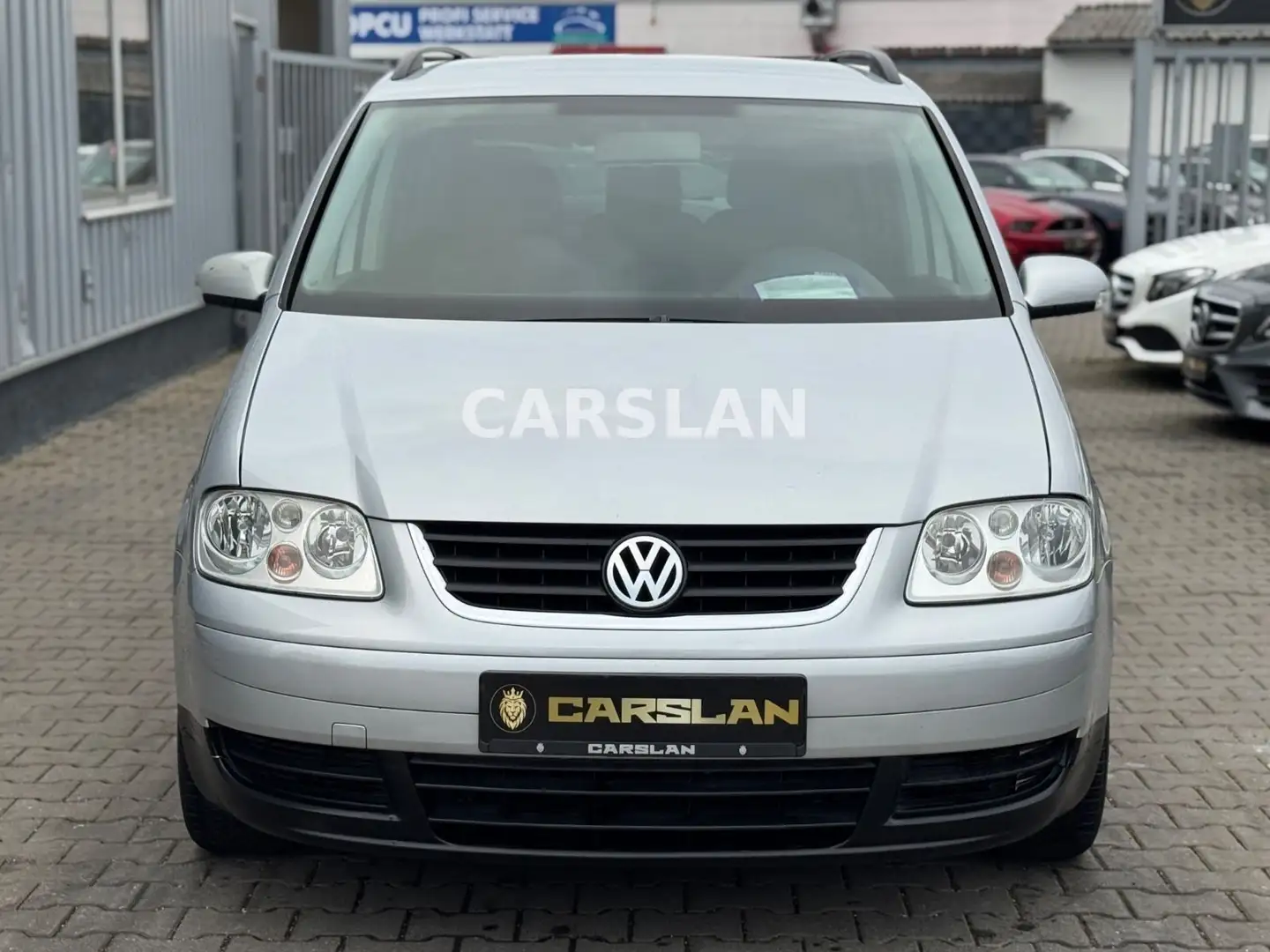 Volkswagen Touran 2.0 TDI "AHK+KLIMAAUTOMATIK+TÜV/AU 08.26" Ezüst - 2