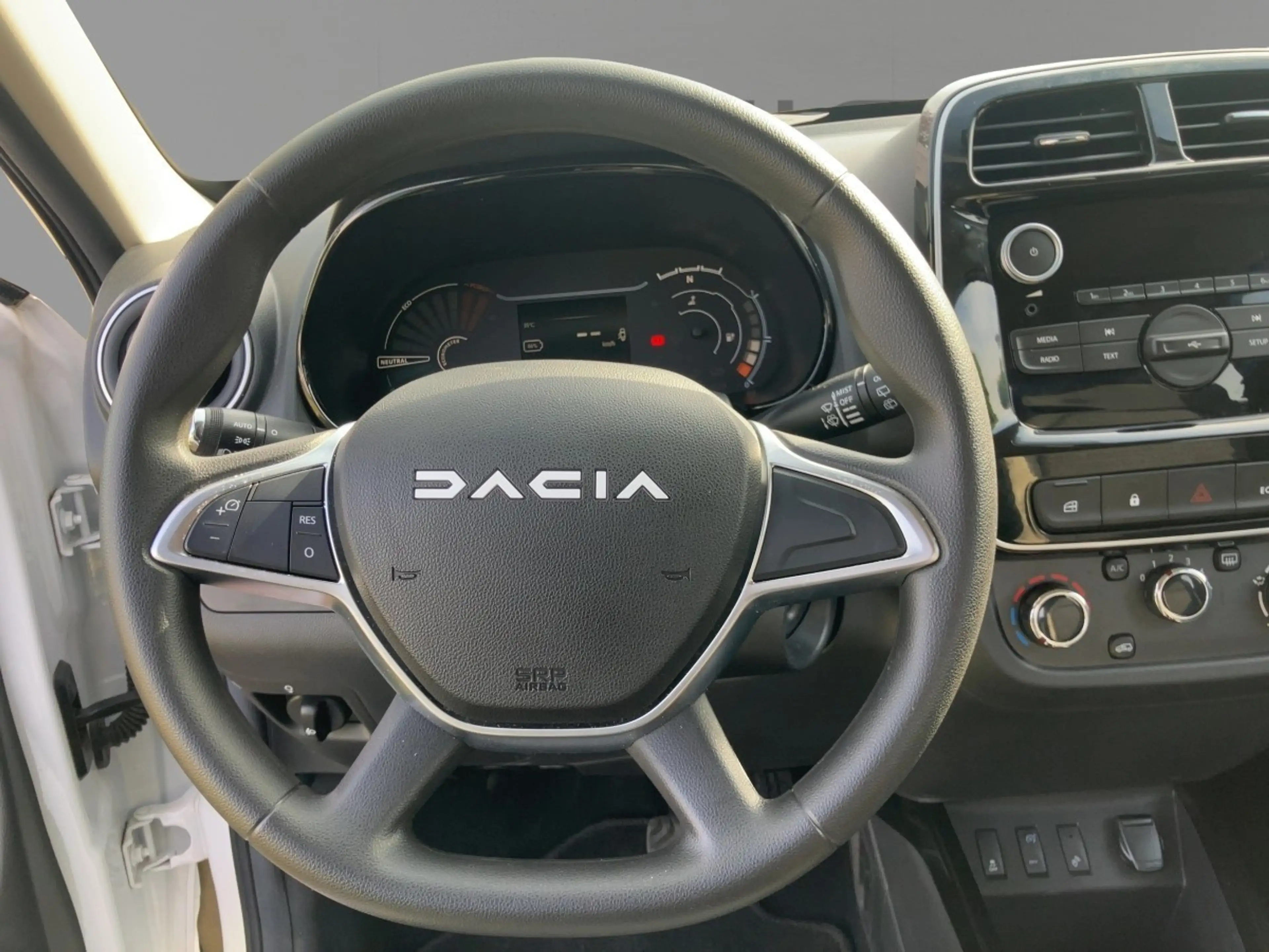 Dacia Spring Essential ELECTRIC 45 — photo 10