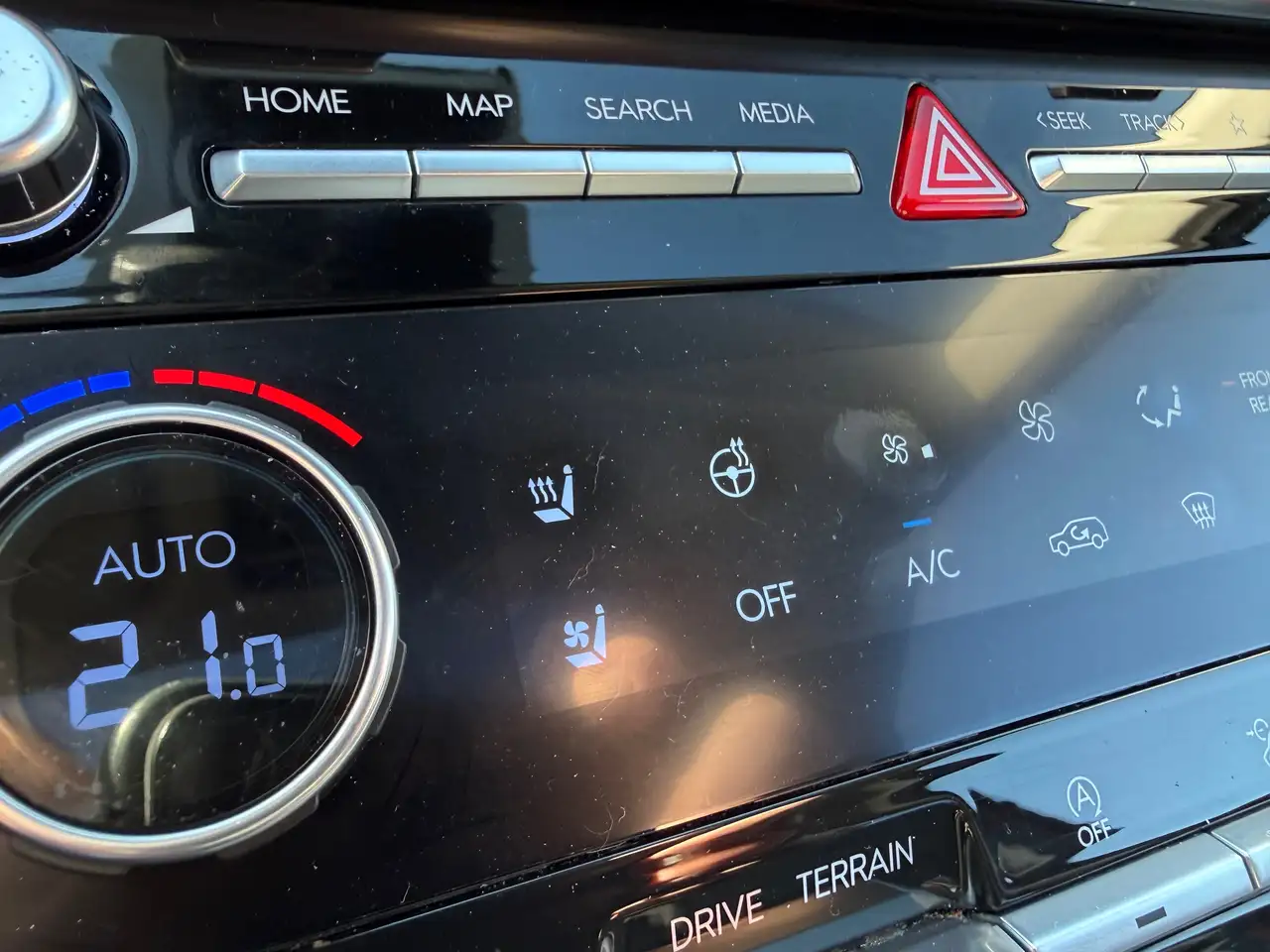 Hyundai SANTA FE снимка Hyundai SANTA FE