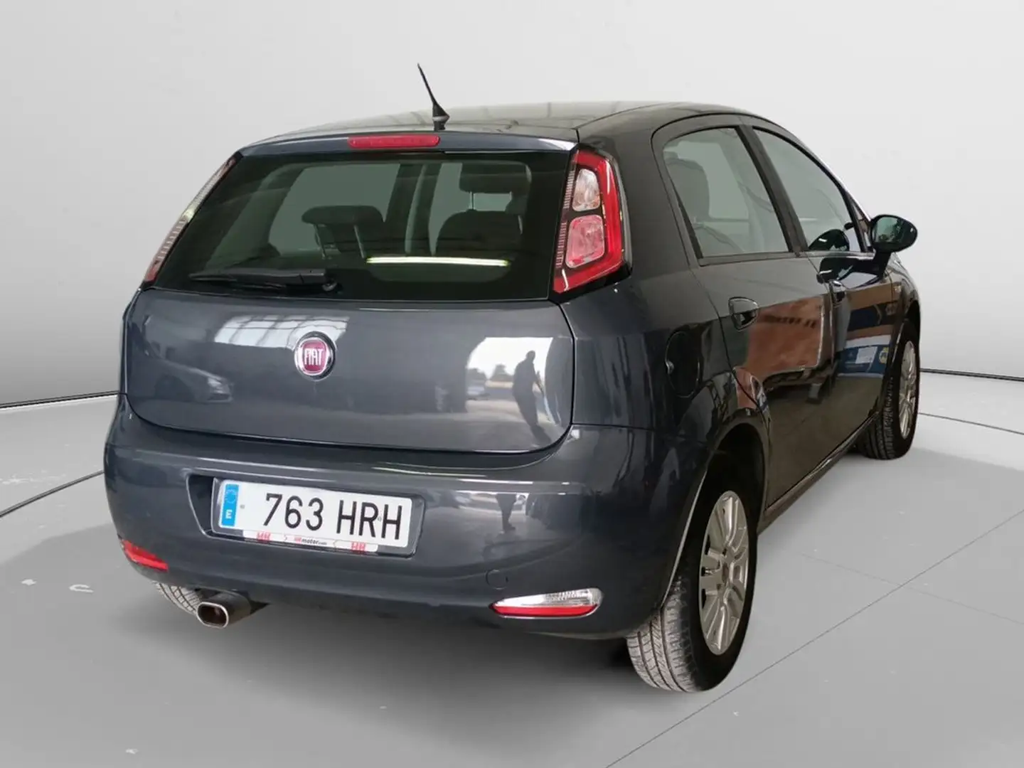 Fiat Punto Lounge Gris - 2