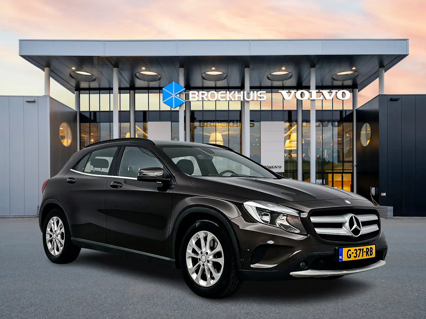 Mercedes-Benz GLA 250 4Matic Ambition 100% onderhouden | 17" | Parkeerc Brun - 2