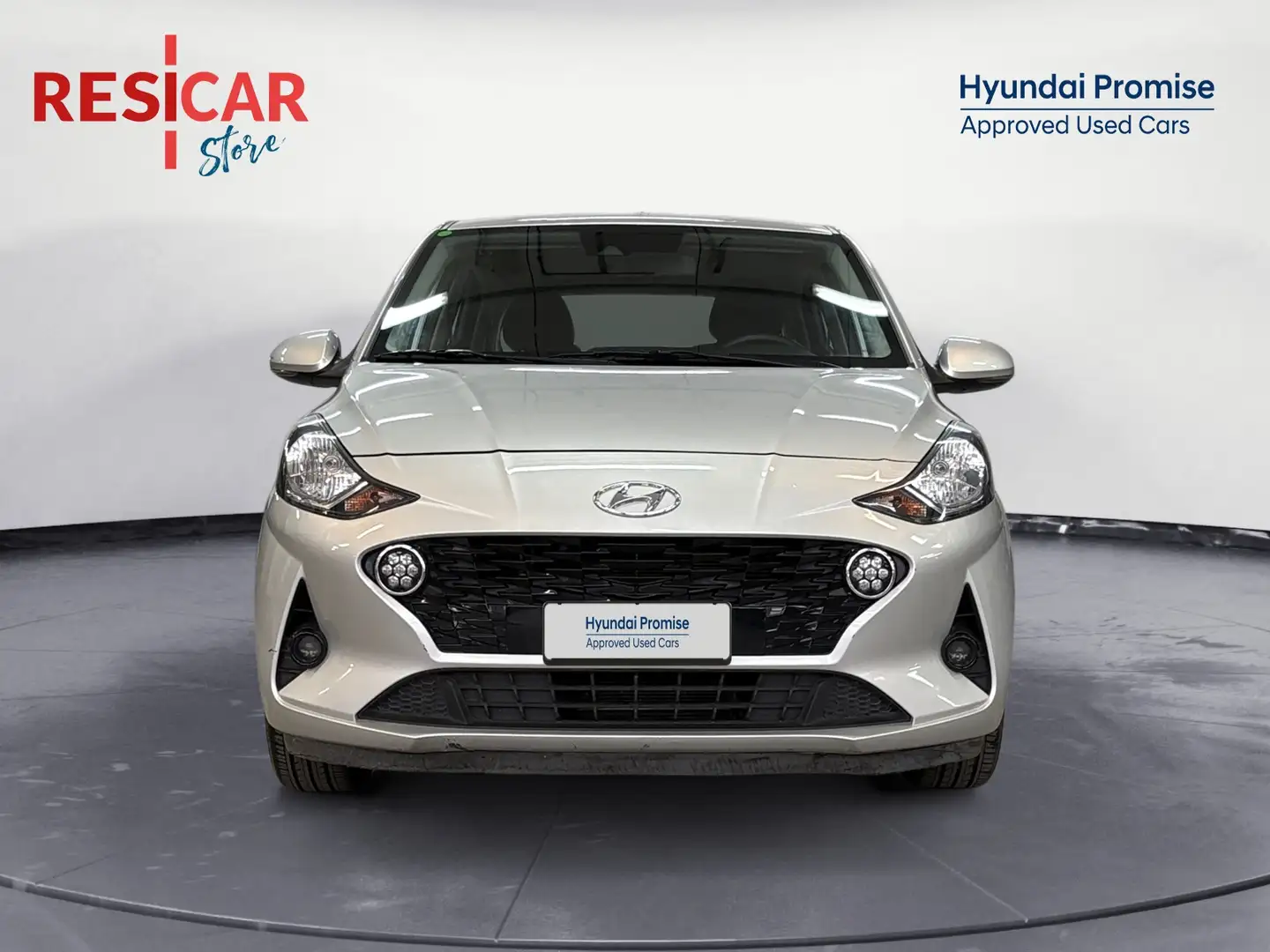 Hyundai i10 1.0 Econext Tech Connect Pack Argento - 2