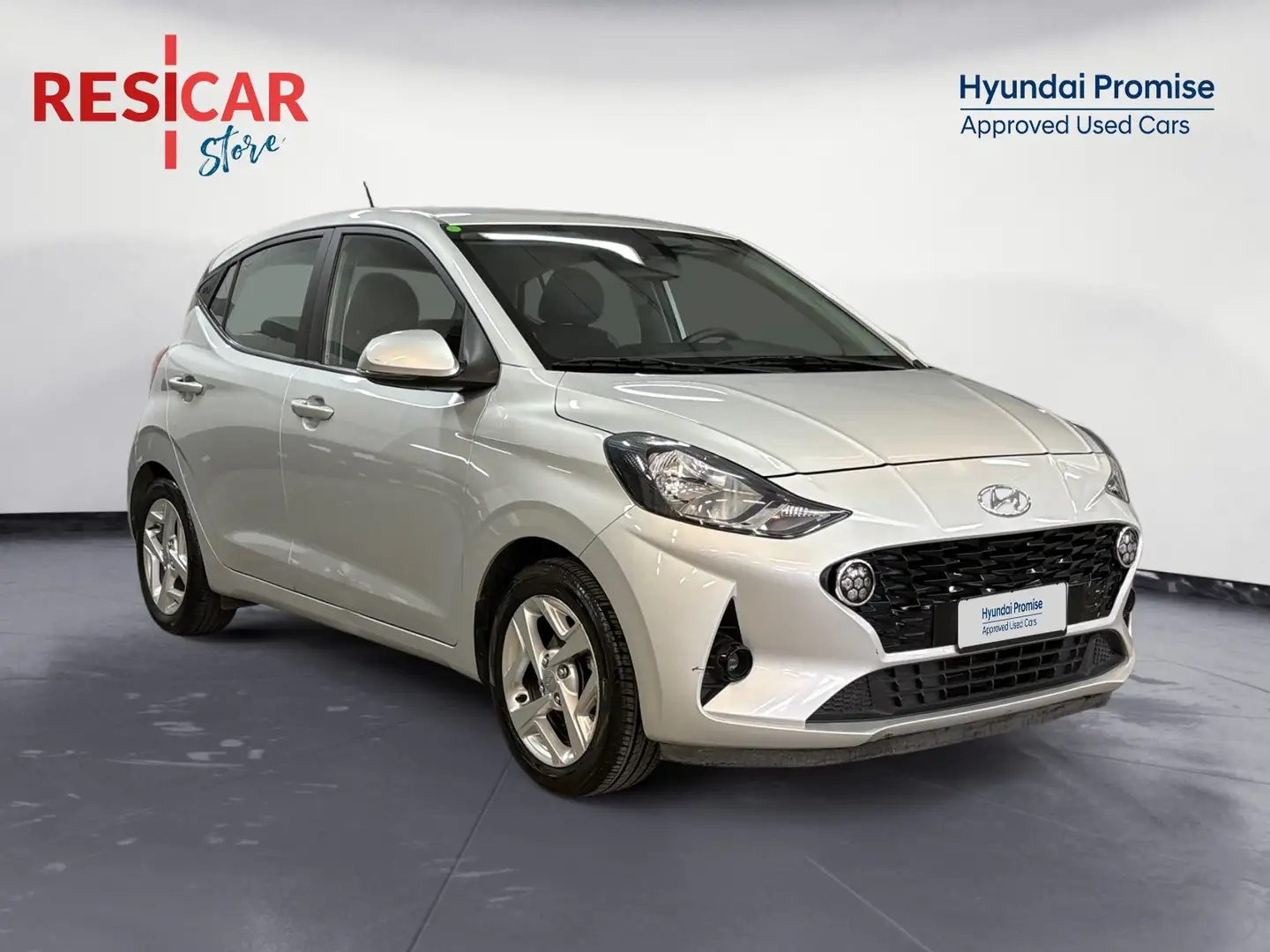 Hyundai i10 1.0 Econext Tech Connect Pack Argento - 1