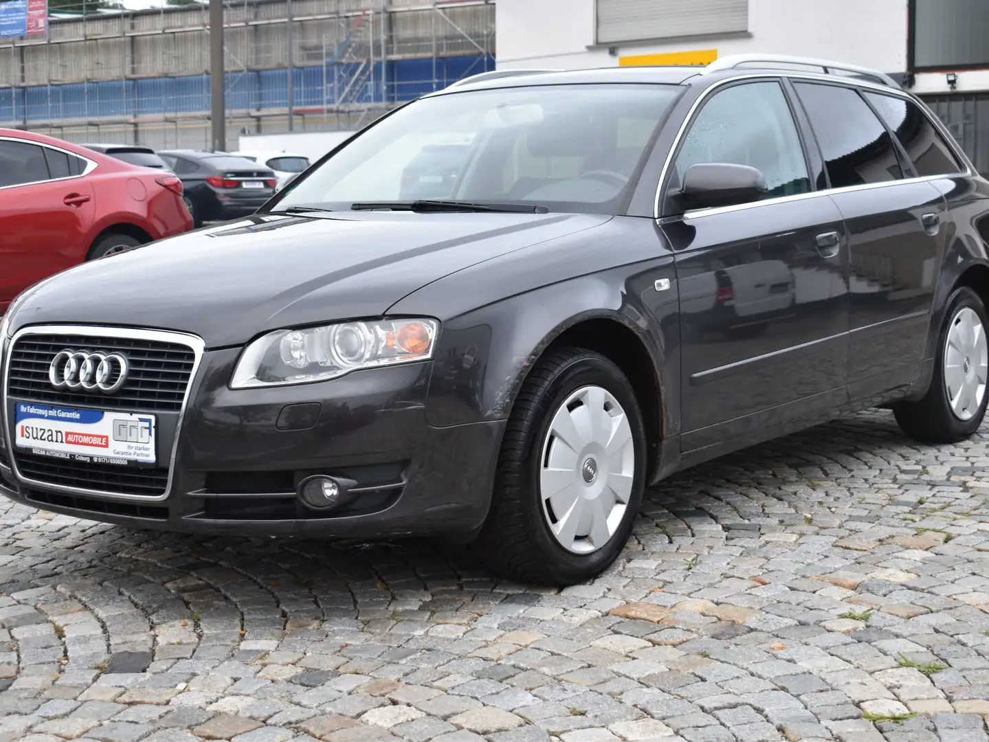 Audi A4 2.0 TDI (103kW) *S-LINE* Noir - 1