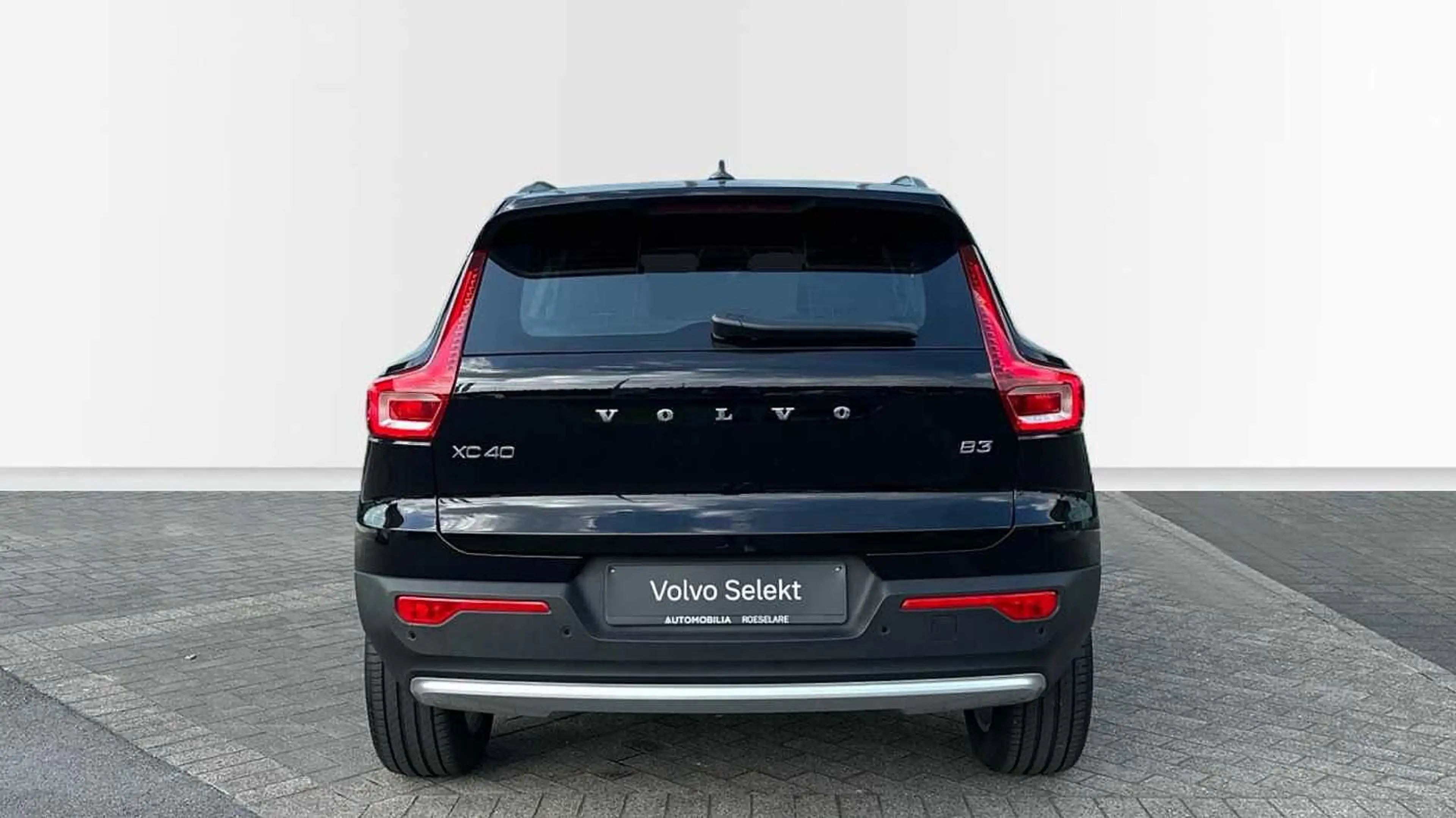 Volvo XC40 Core B3 Mild-hybride | Adapt Cruise | Camera | Ele — photo 8