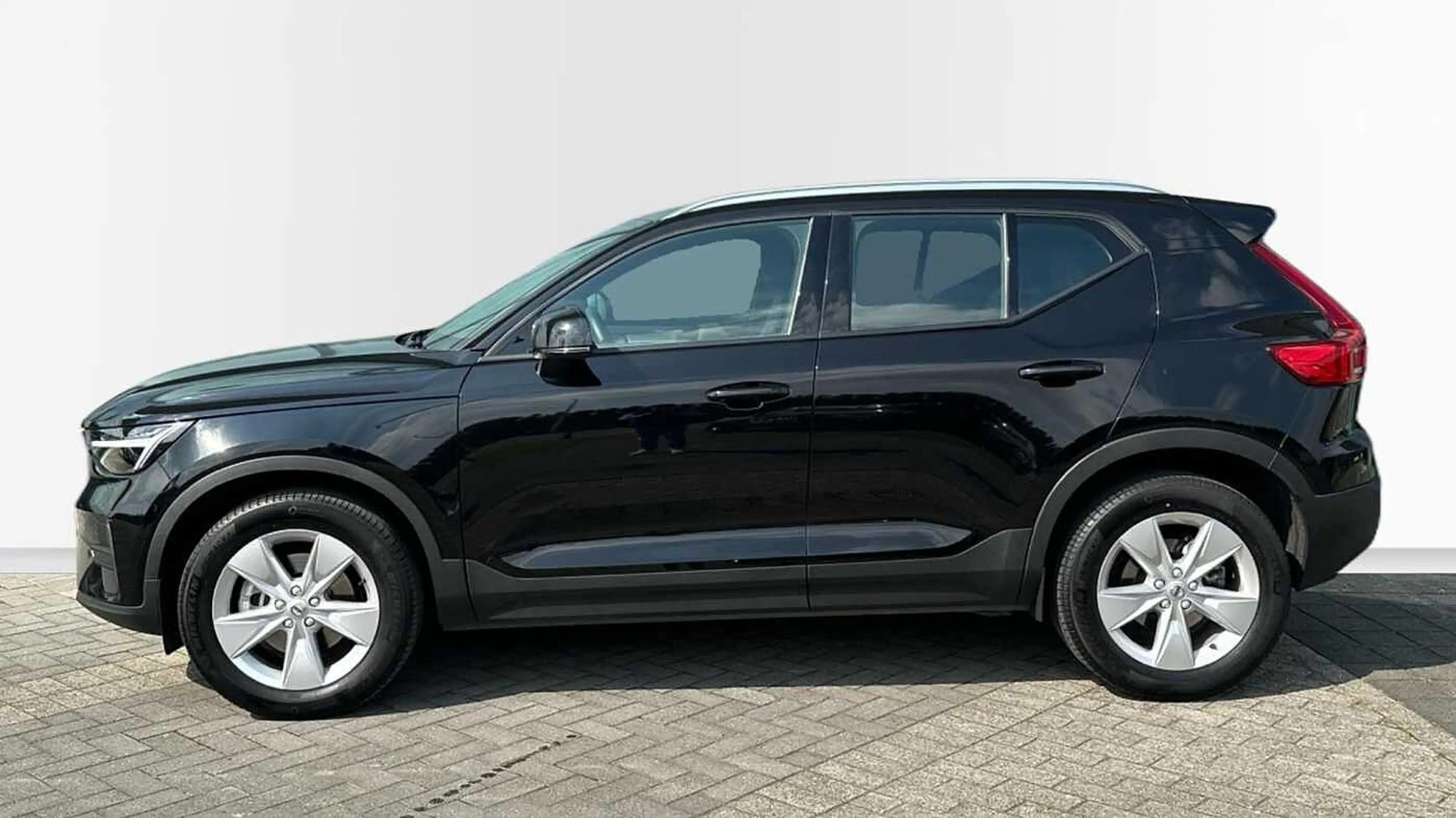 Volvo XC40 Core B3 Mild-hybride | Adapt Cruise | Camera | Ele — photo 3