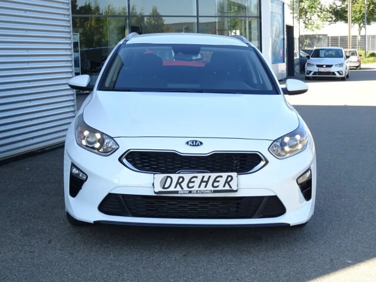 Kia Ceed SW / cee'd SW 1.5 T-GDI Vision Navi/Autom./Klima/Kamera Sitzhzg. Weiß - 2