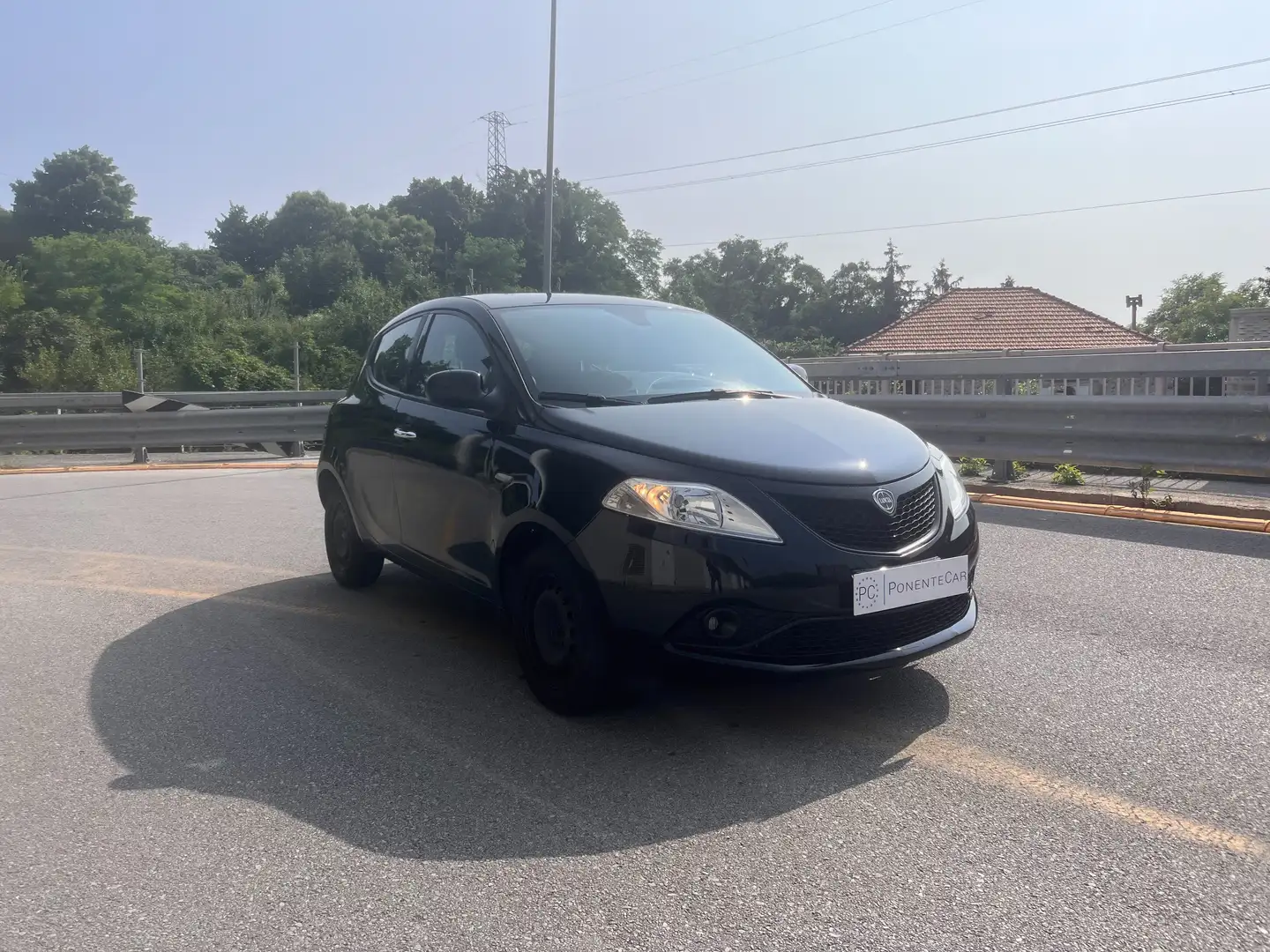 Lancia Ypsilon Ypsilon 1.0 firefly hybrid Gold s Nero - 2