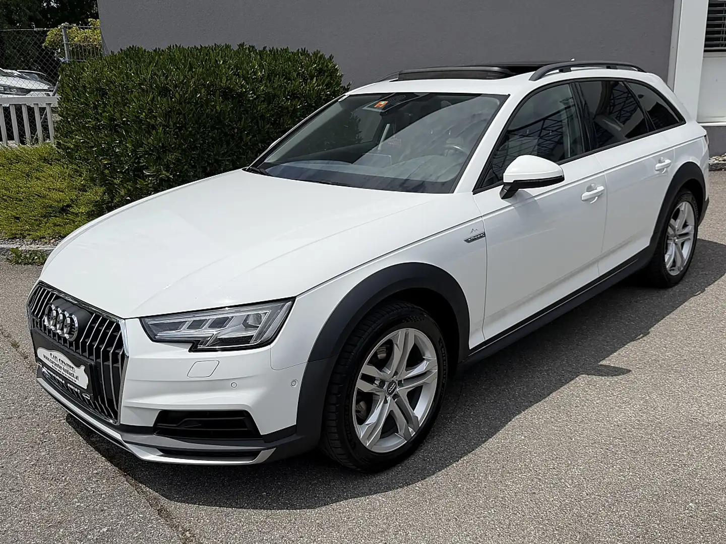 Audi A4 allroad A4 Allroad quattro 2,0 TDI quattro S-tronic Weiß - 1