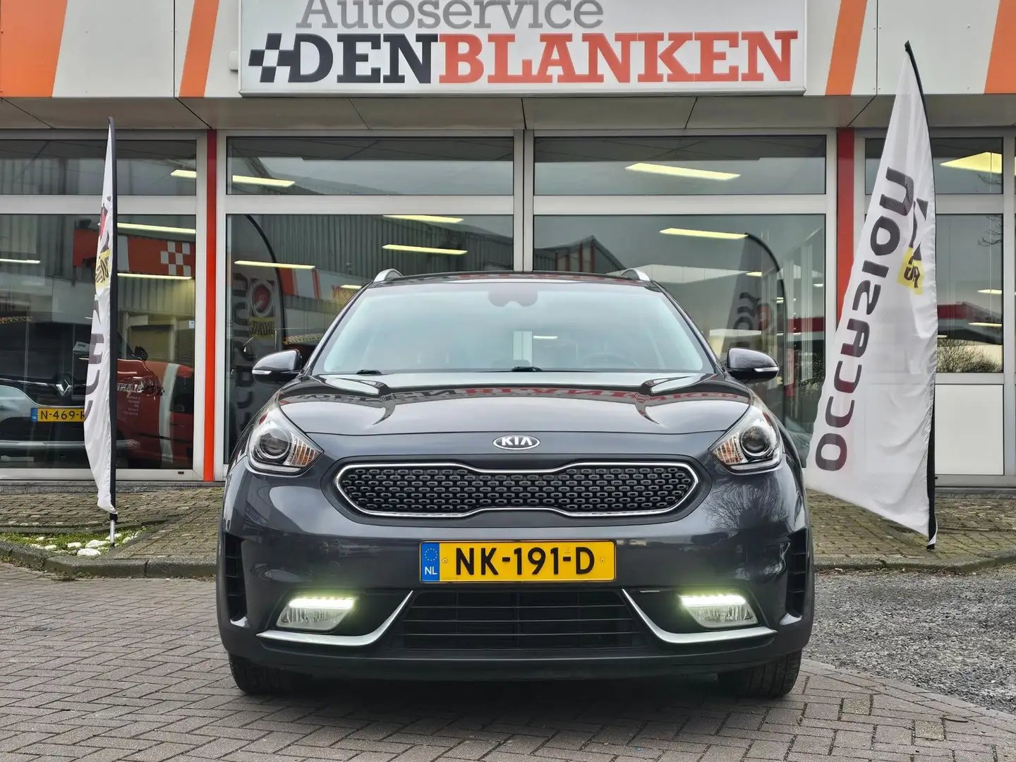 Kia Niro 1.6 GDi Hybrid First Edition Automaat BJ.2017 / Na siva - 2