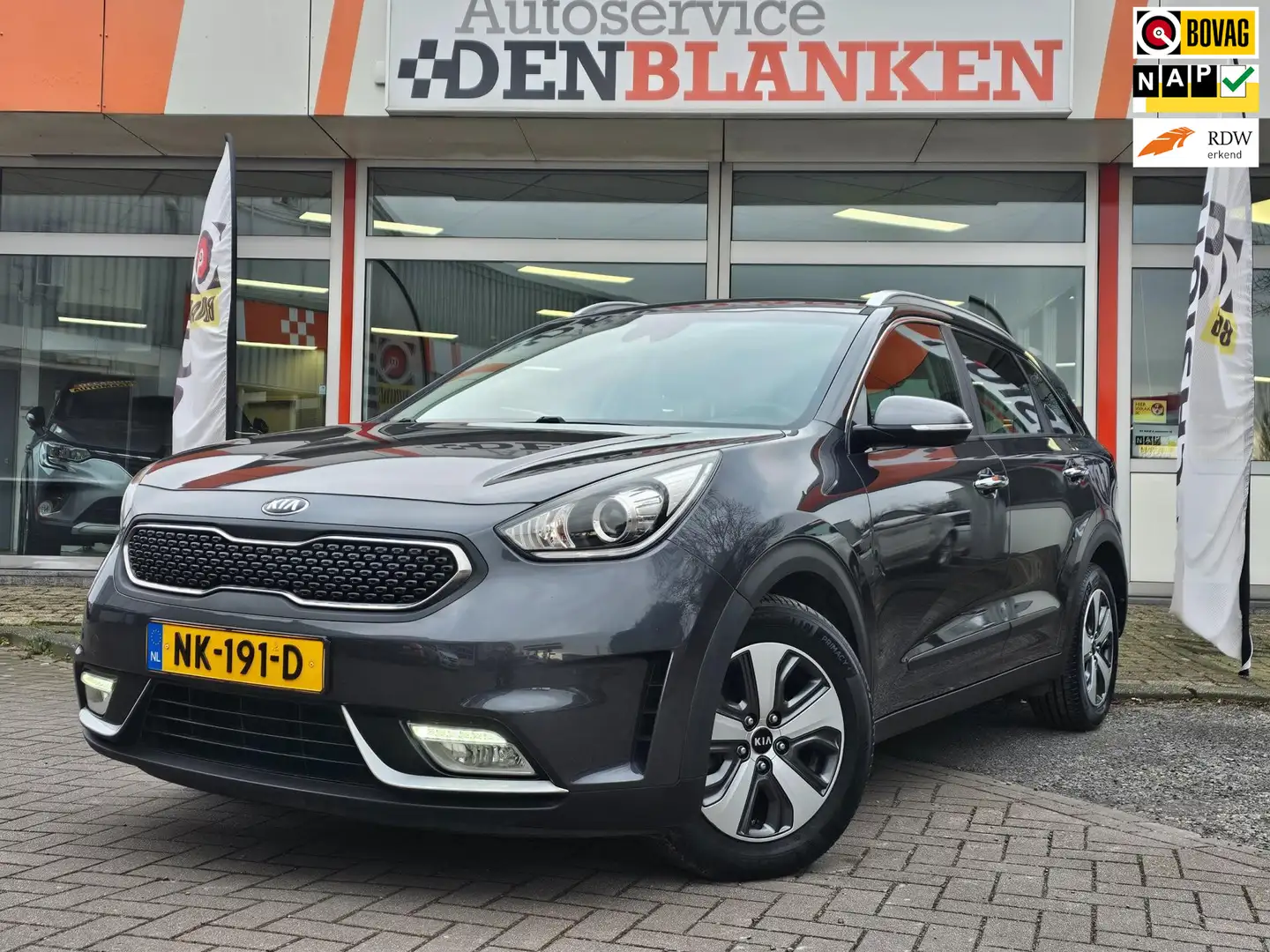 Kia Niro 1.6 GDi Hybrid First Edition Automaat BJ.2017 / Na siva - 1