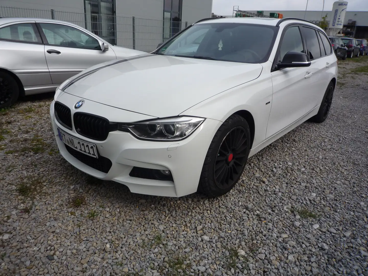 BMW 318 318 d Weiß - 1