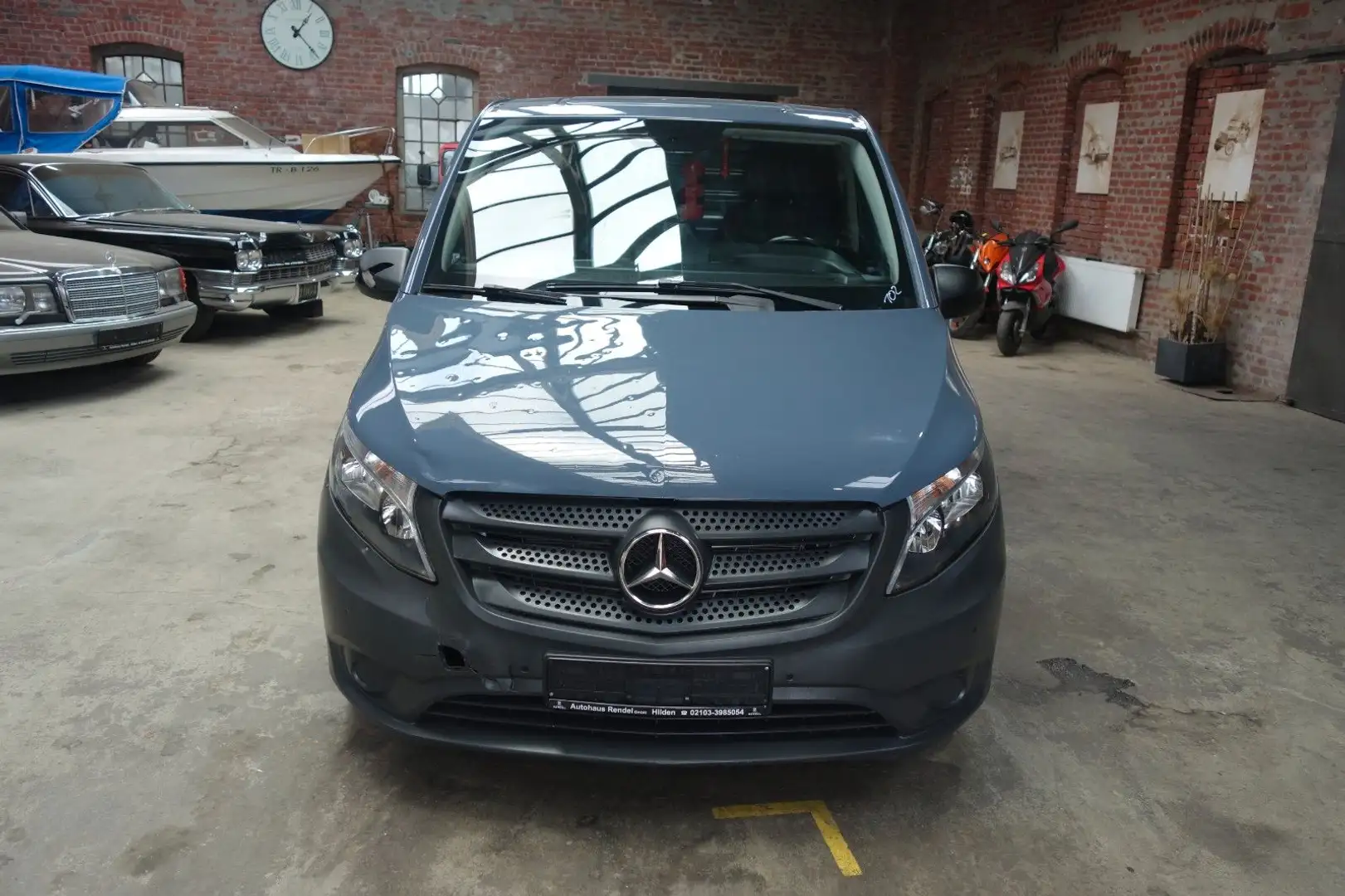 Mercedes-Benz Vito 110  Kamera Tempomp. Klima Tüv  E6 Grijs - 2