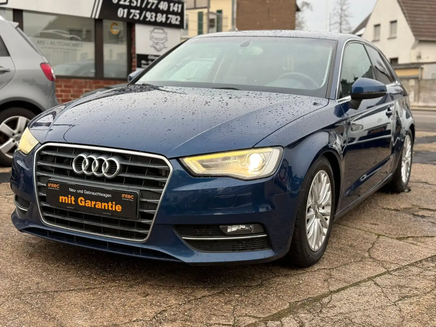 Audi A3 ambiente*AUTOMATIK*GARANTIE*NAVI*TÜV/NEU* Blau - 1