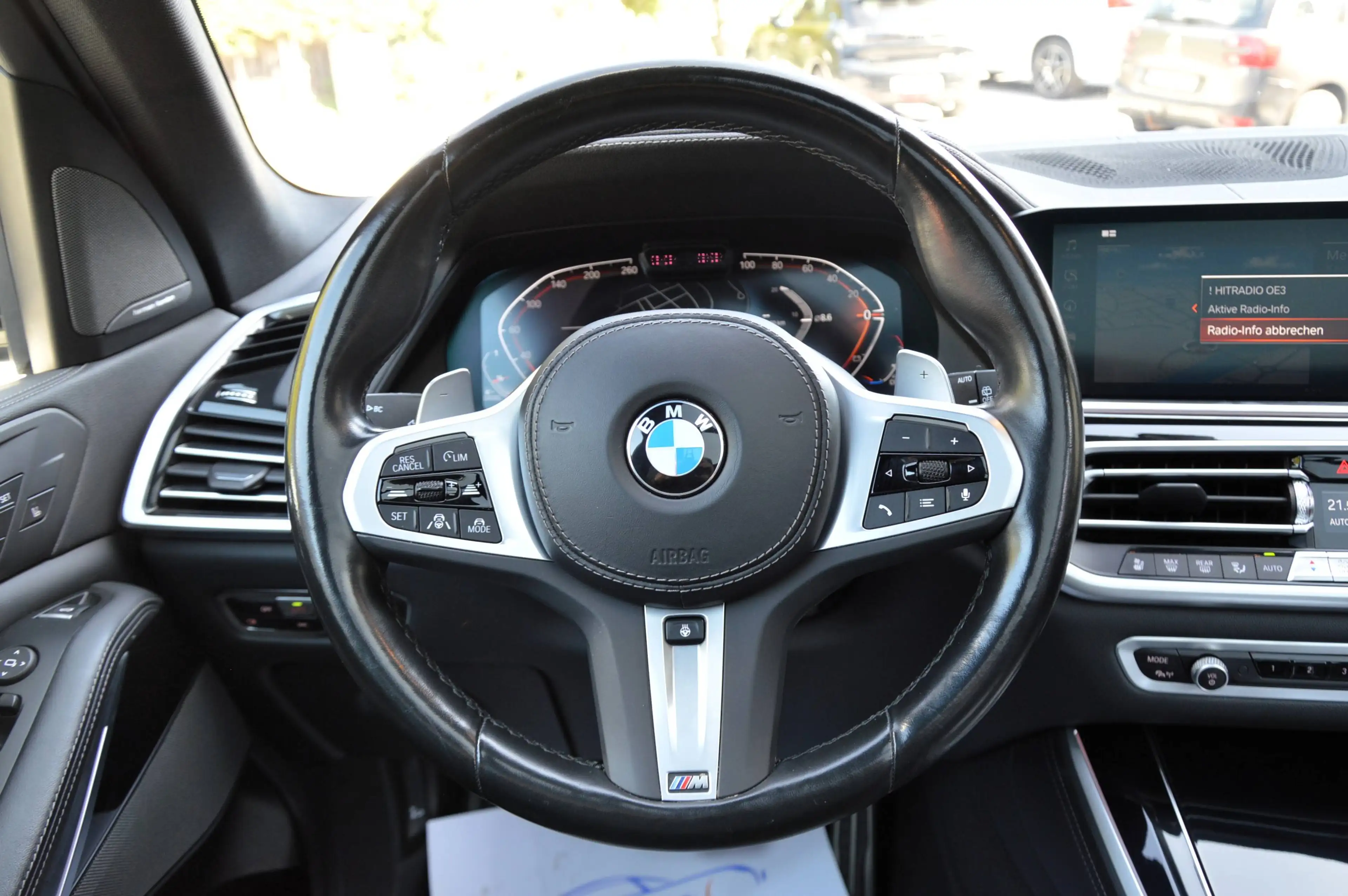 BMW X5 xDrive 30 d M Sport — photo 6