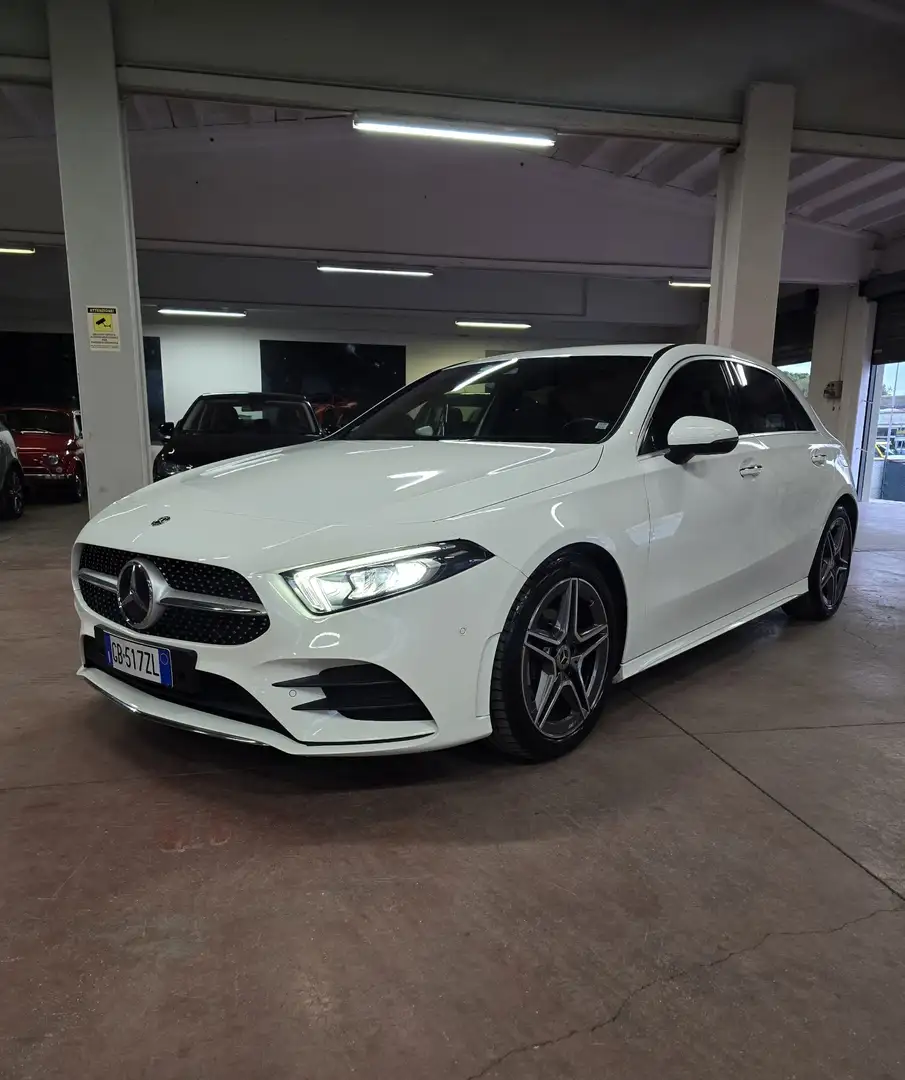 Mercedes-Benz A 180 Premium AMG COME NUOVA Blanc - 1