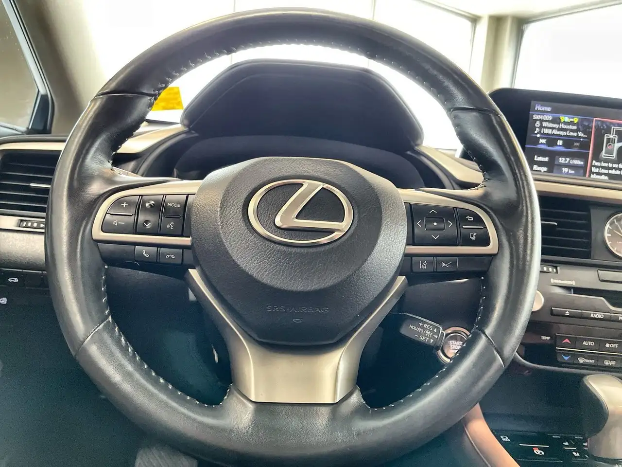 Lexus RX fotografie Lexus RX