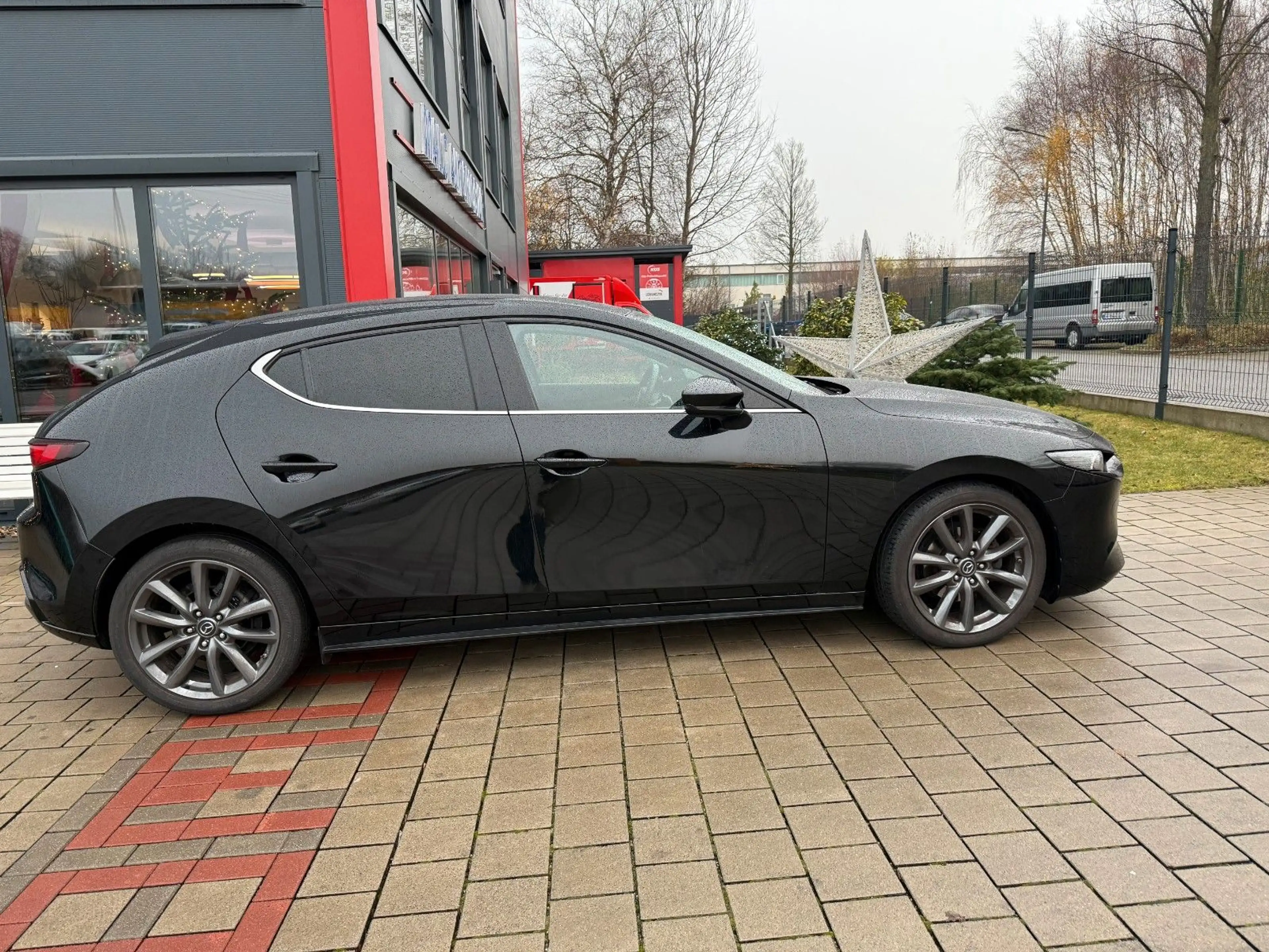 Mazda 3 Lim.  Selection(Tüv&Insp.neu/Aut.) — photo 4
