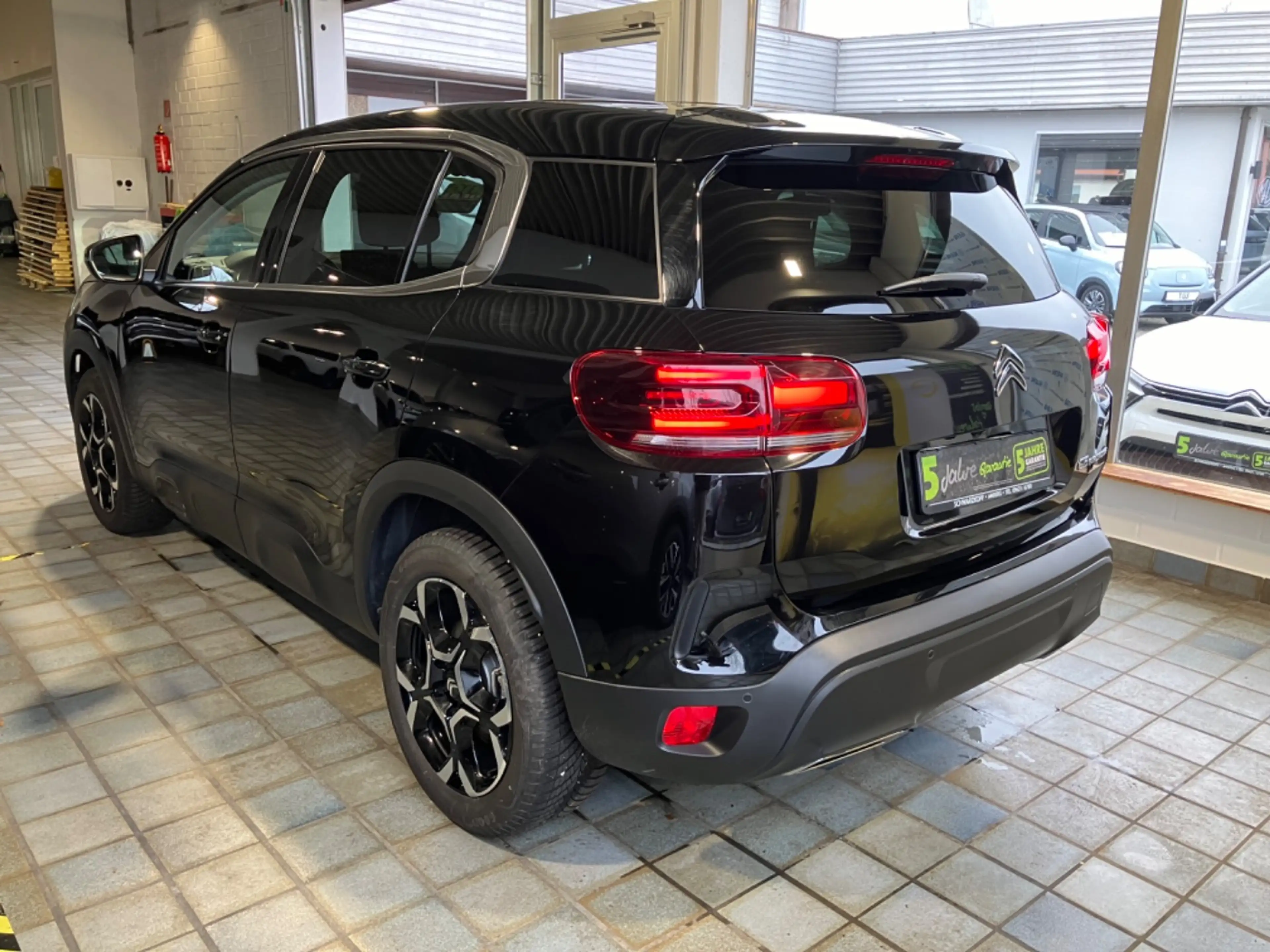 Citroen C5 Aircross 1.2 LED+Navi+SHZ+Winterp.+2xKlima+LM — photo 3