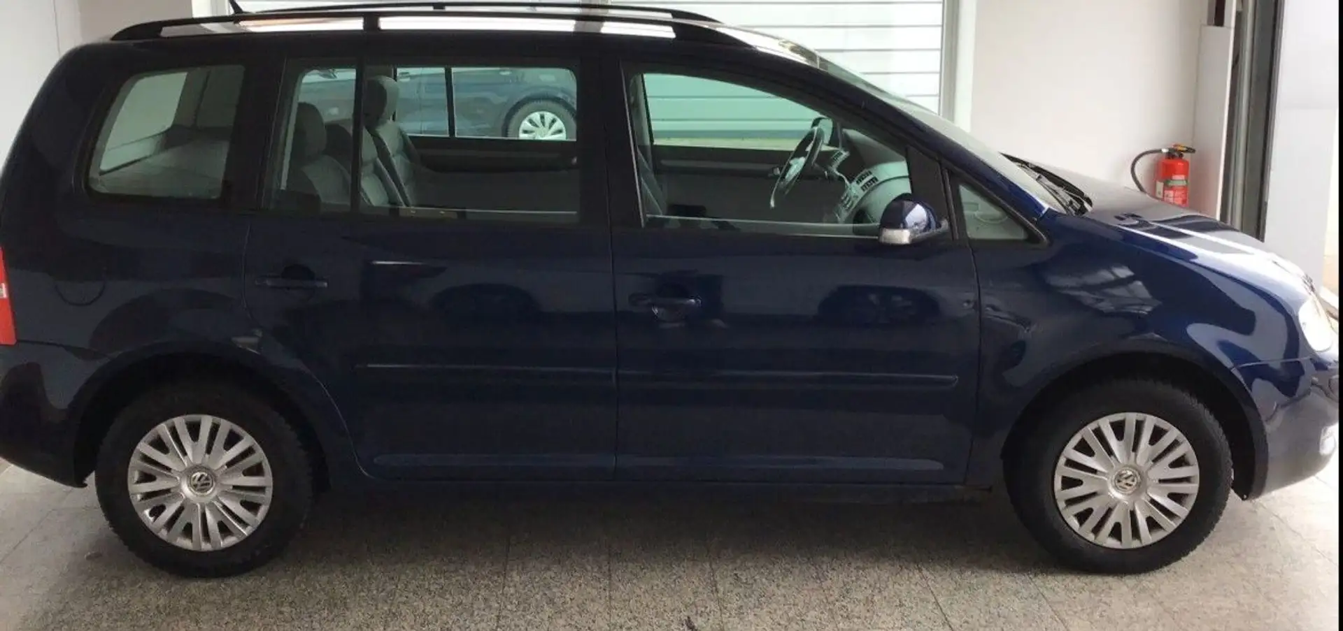 Volkswagen Touran Trendline 1.6L Benzin,Klima,Standheizung Blau - 2