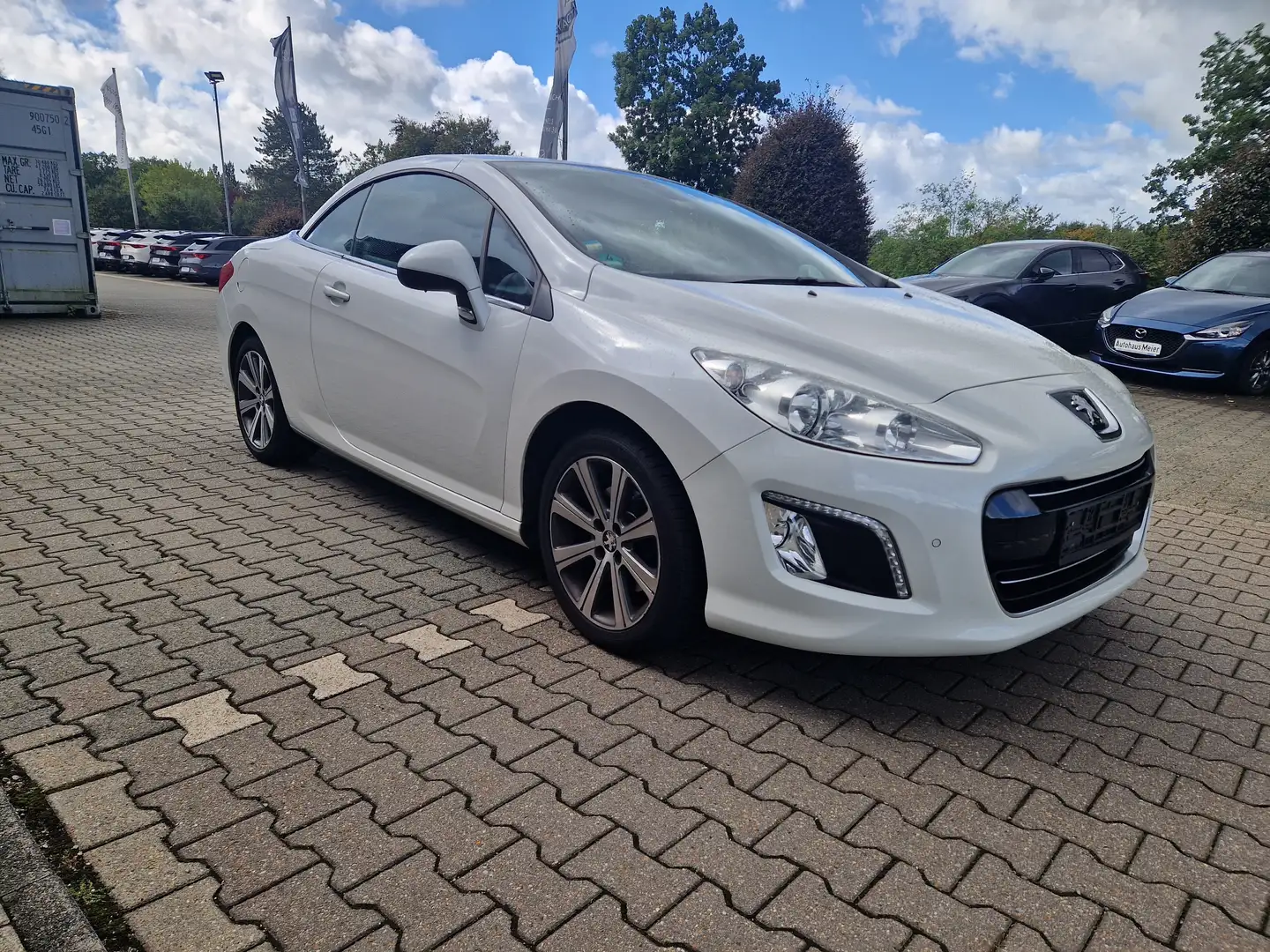 Peugeot 308 Active Weiß - 2