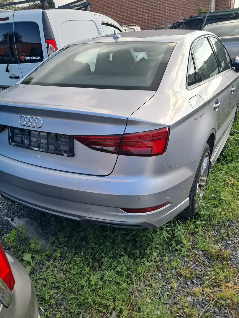 Audi A3 A3 1.6 TDI Limousine sport Argent - 2