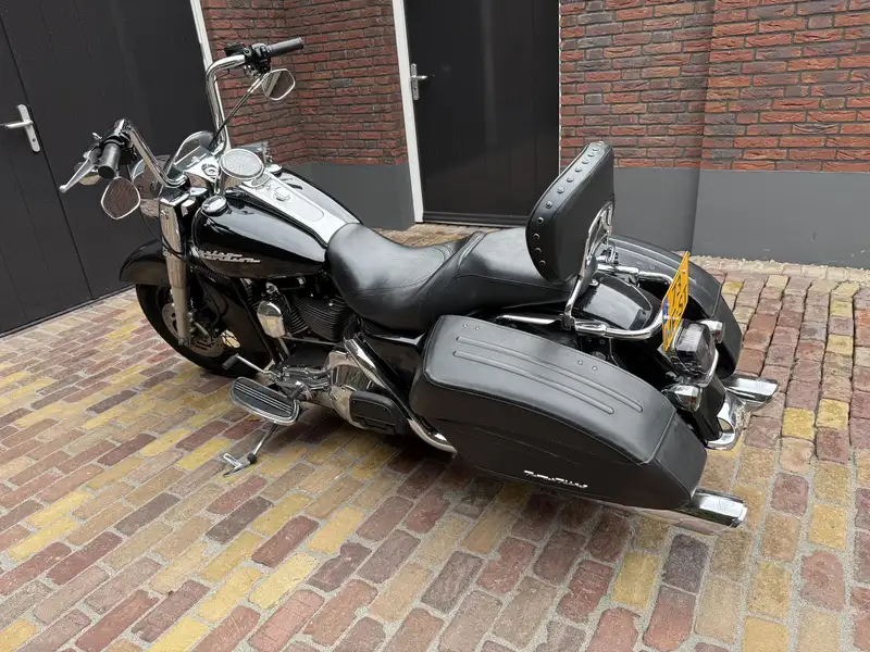 Harley-Davidson Road King - foto 3