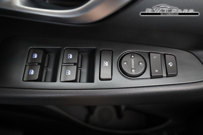 Hyundai i30 Kombi 1.6 T-GDI DCT, Navi, Kamera, Winter, 16-Z... — photo 7