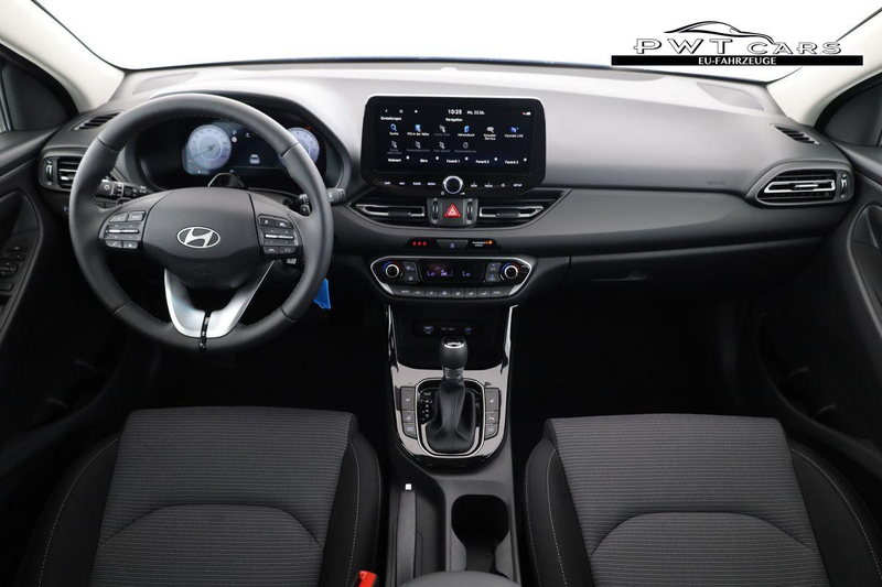 Hyundai i30 Kombi 1.6 T-GDI DCT, Navi, Kamera, Winter, 16-Z... — photo 4