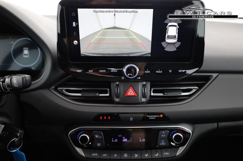 Hyundai i30 Kombi 1.6 T-GDI DCT, Navi, Kamera, Winter, 16-Z... — photo 6