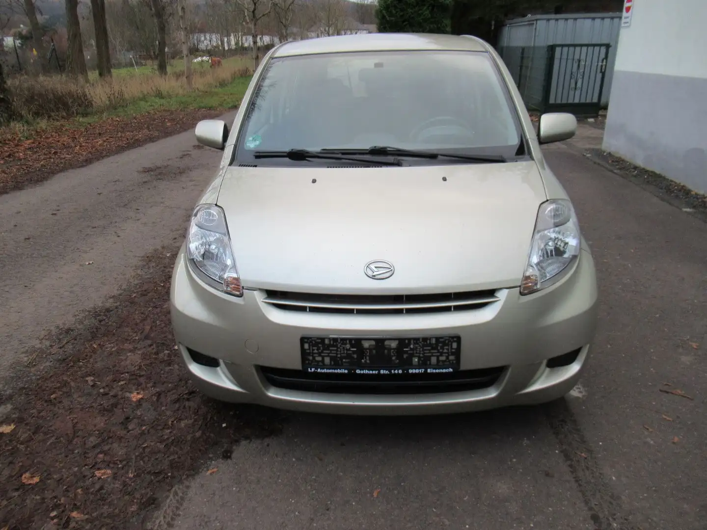 Daihatsu Sirion 1.0 Klima/elFh/Servo/ZV mit FFB... Beige - 2