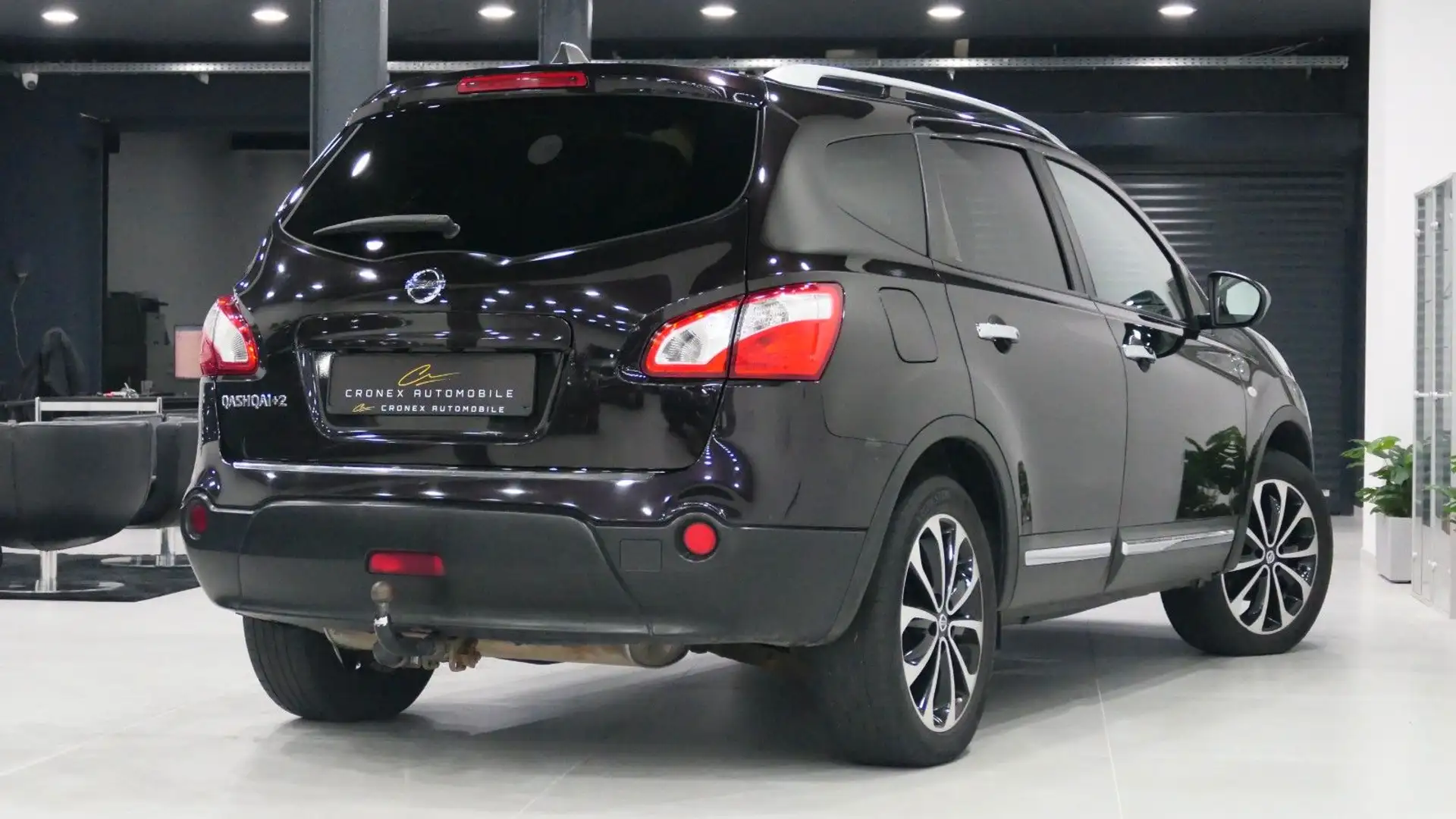 Nissan Qashqai+2 *Navi*7-Sitzer*AHK*RFK*Pano*el.Fenster* Burdeos - 2