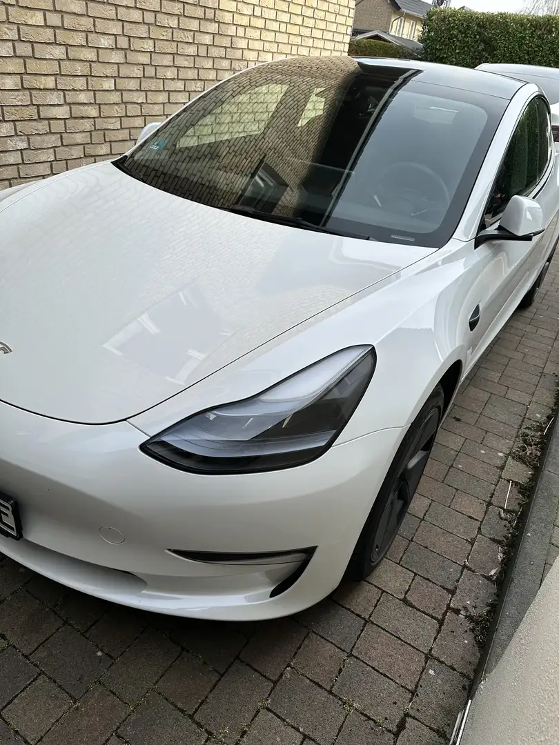 Tesla Model 3 Long Range RWD WLTP 610km Allwetterreifen - 1