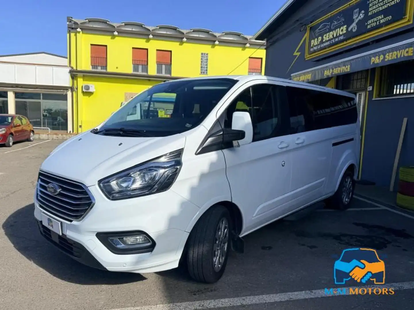 Ford Tourneo Custom 310 2.0 tdci 130cv Titanium L2H1 E6.2 Weiß - 1