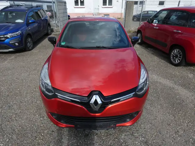 Renault Clio view 8