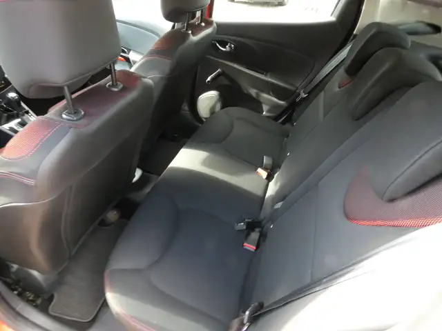 Renault Clio view 10