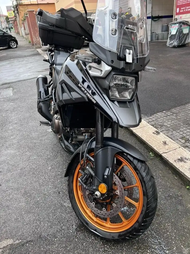 Suzuki V-Strom 1050SE Fekete - 1