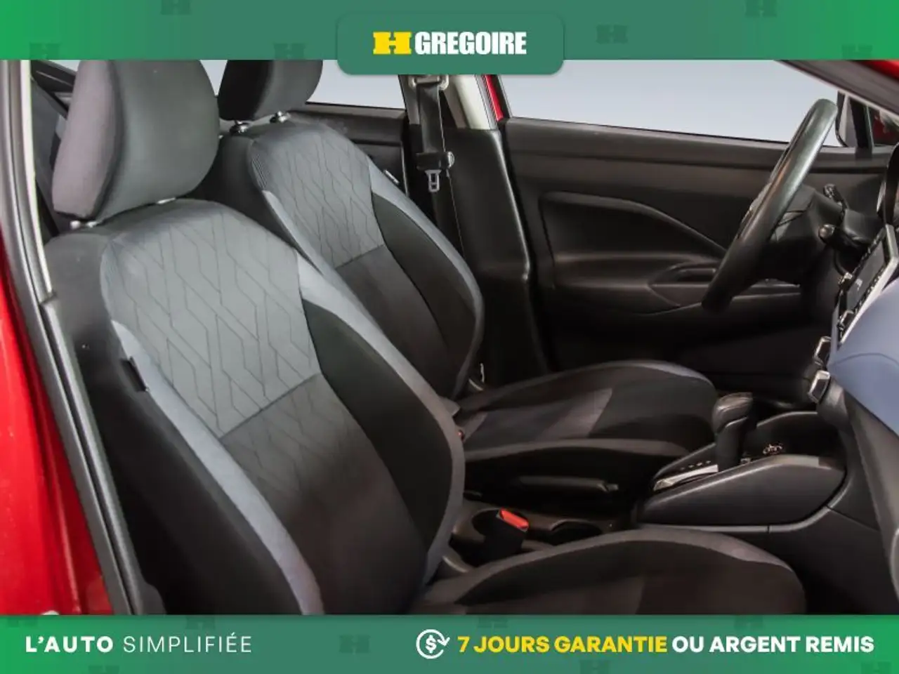 Nissan Versa fotografie Nissan Versa