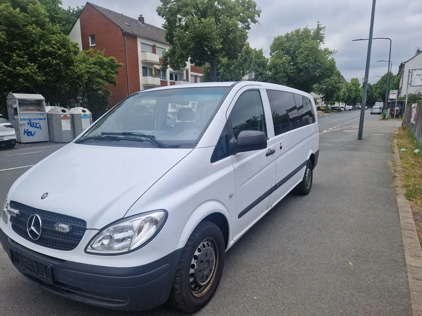 Mercedes-Benz Vito Kombi 111 CDI extralang;KLIMA;AHK;8 SITZE Weiß - 2