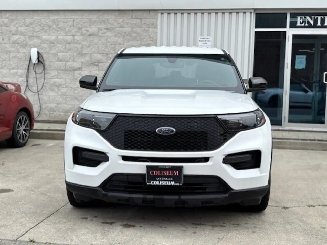 Ford Explorer снимка Ford Explorer