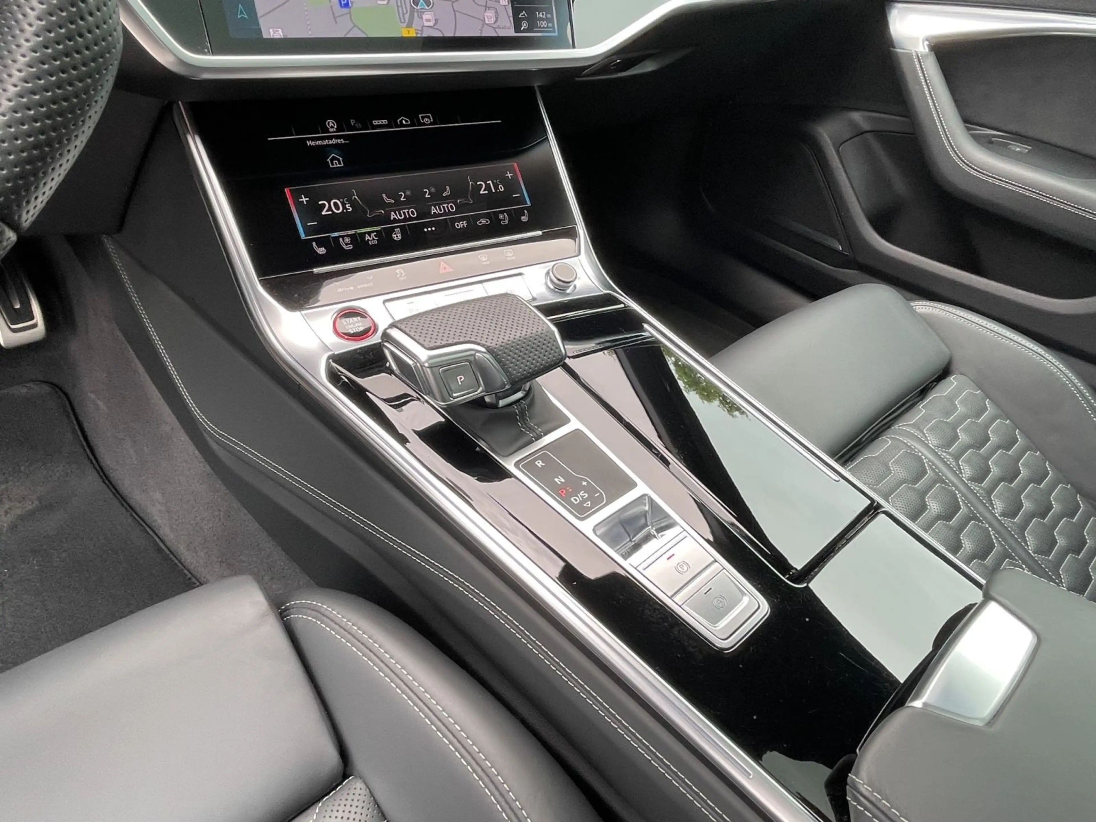 Audi RS6 4.0 TFSI qu. Laser B&O Pano 360° — photo 15