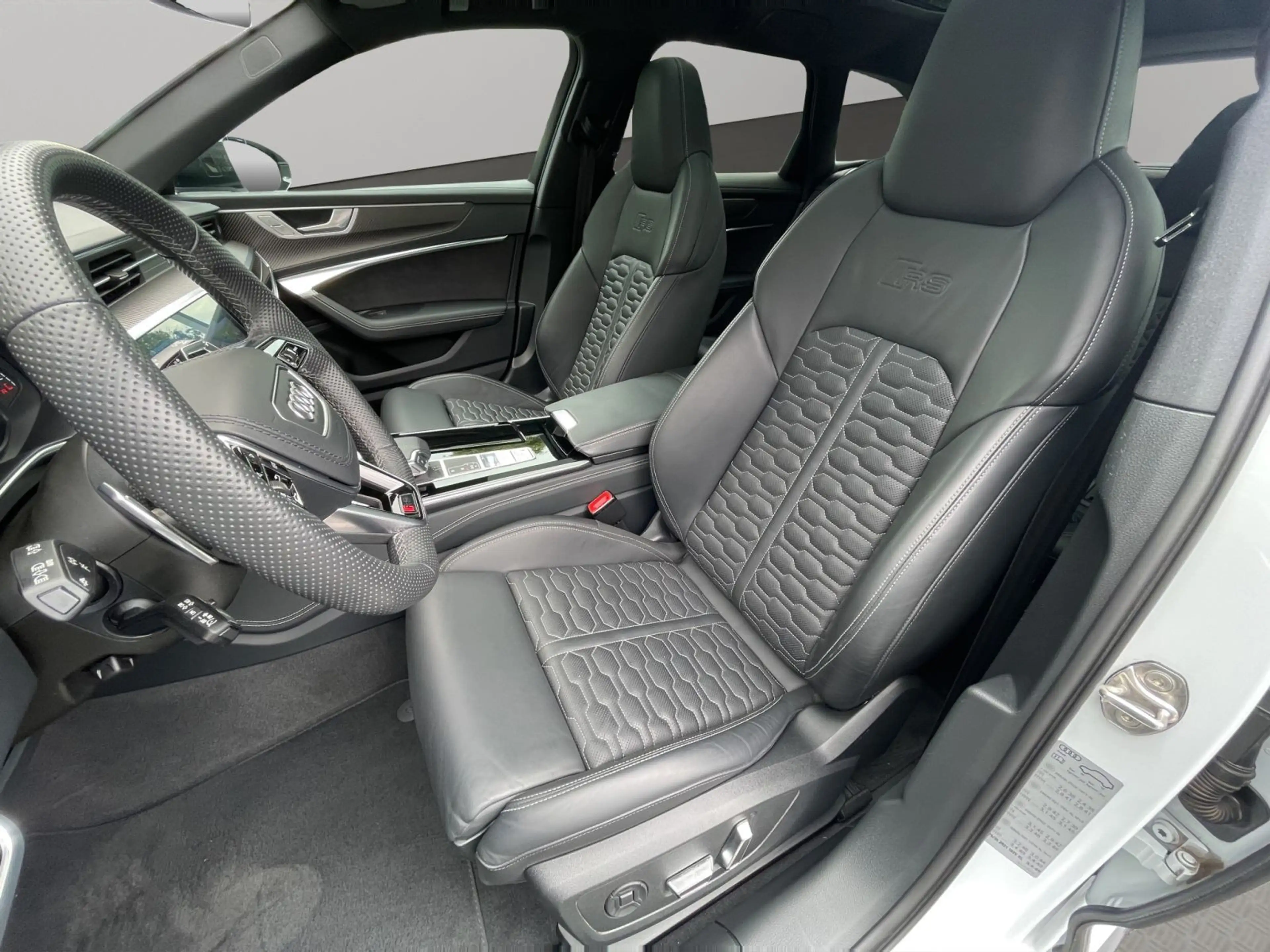 Audi RS6 4.0 TFSI qu. Laser B&O Pano 360° — photo 11
